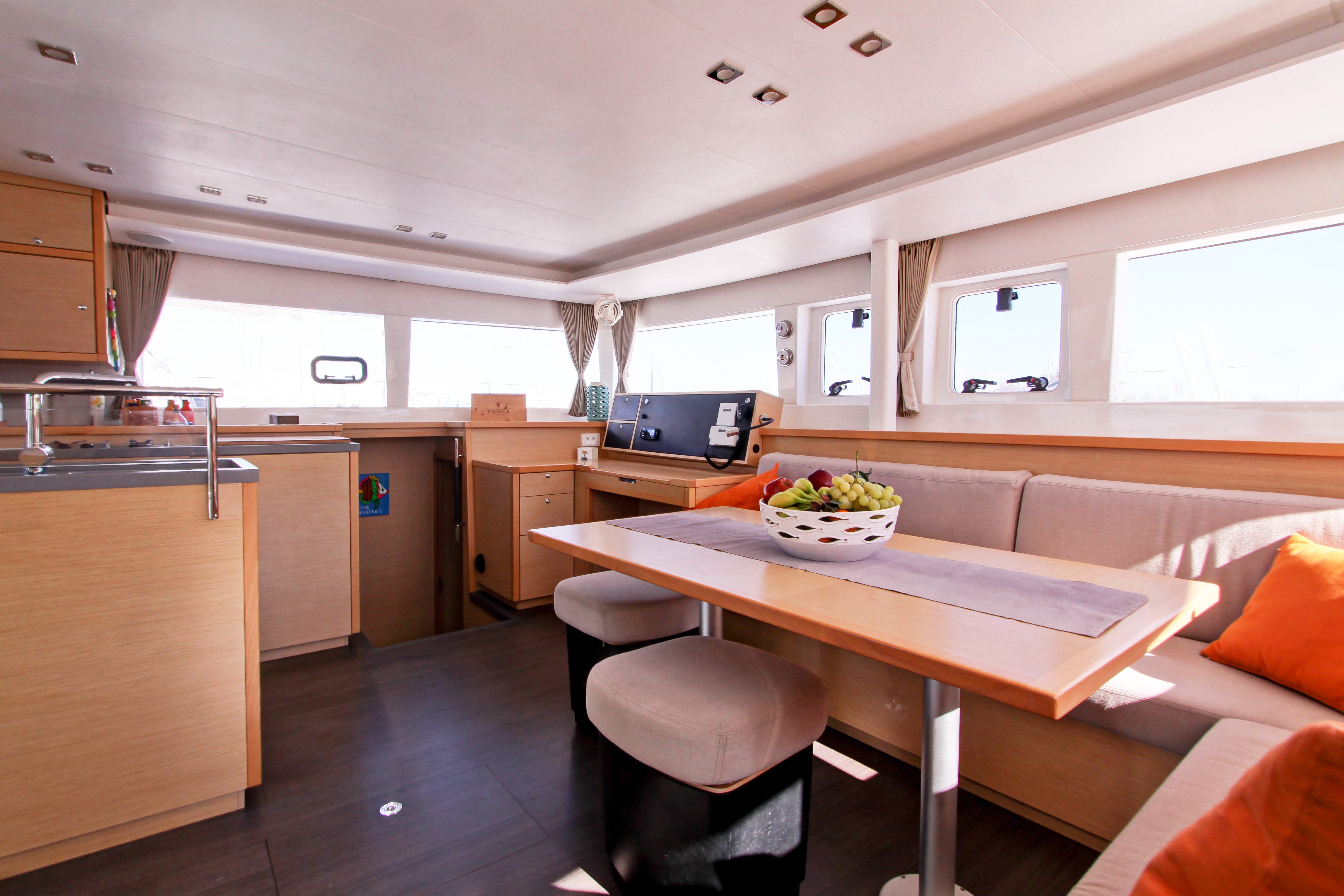 Le.One. - Catamaran in Nettuno