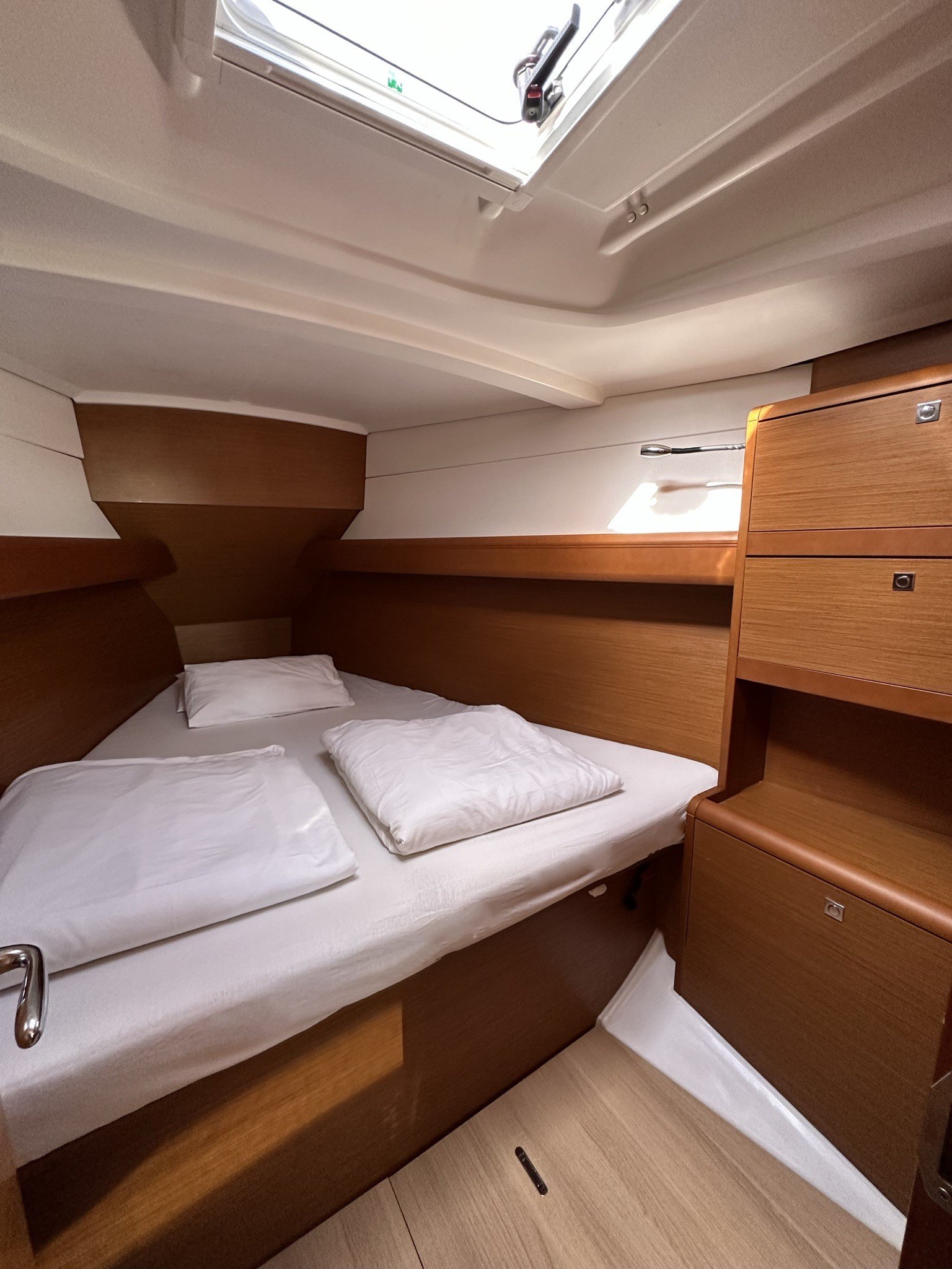 Cash - Sailboat in Drage