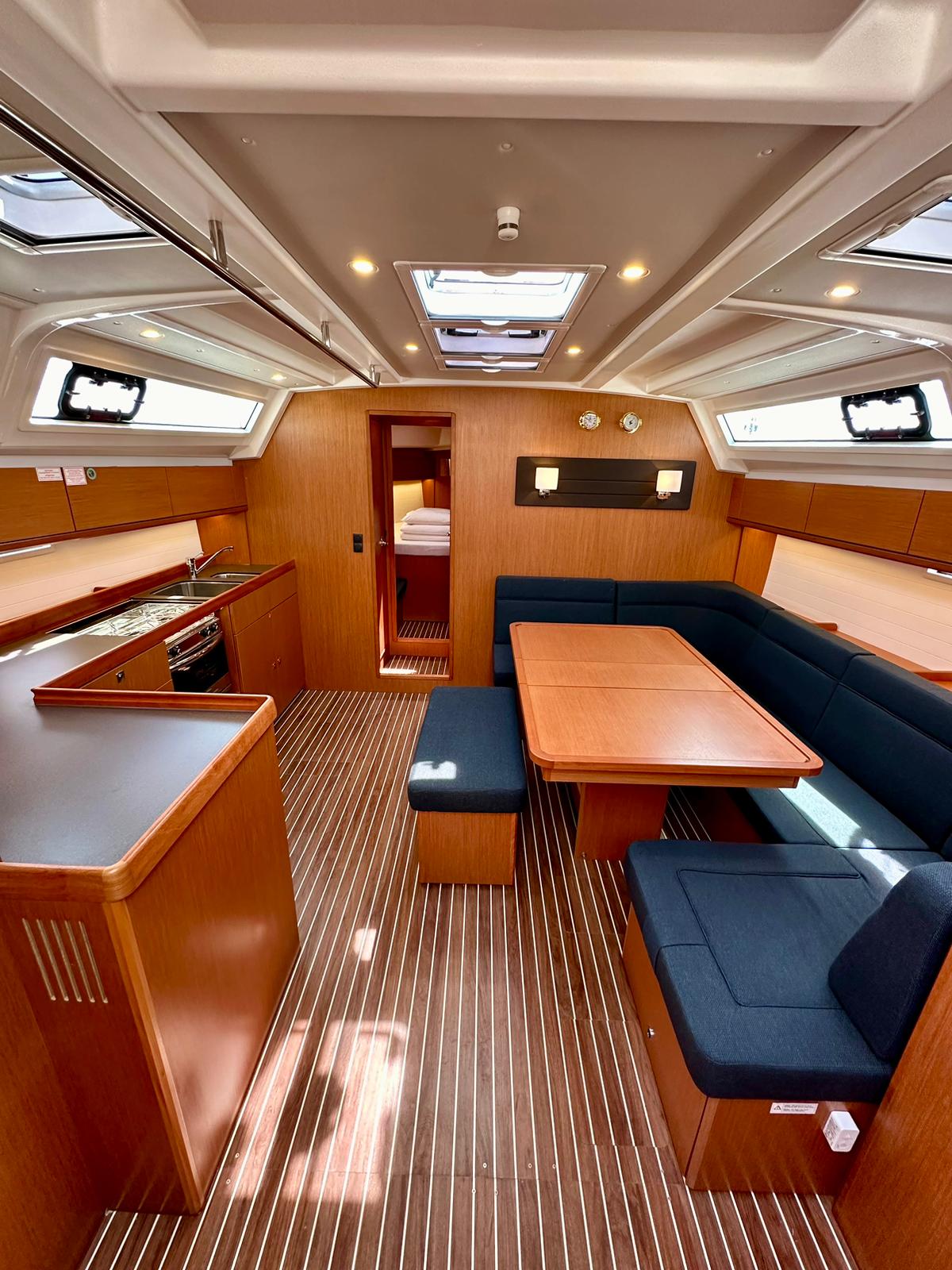 Pumba - Sailboat in Bibinje