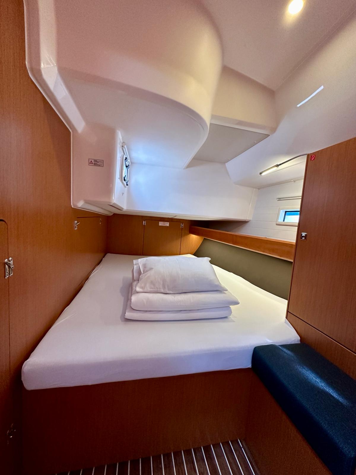 Pumba - Sailboat in Bibinje