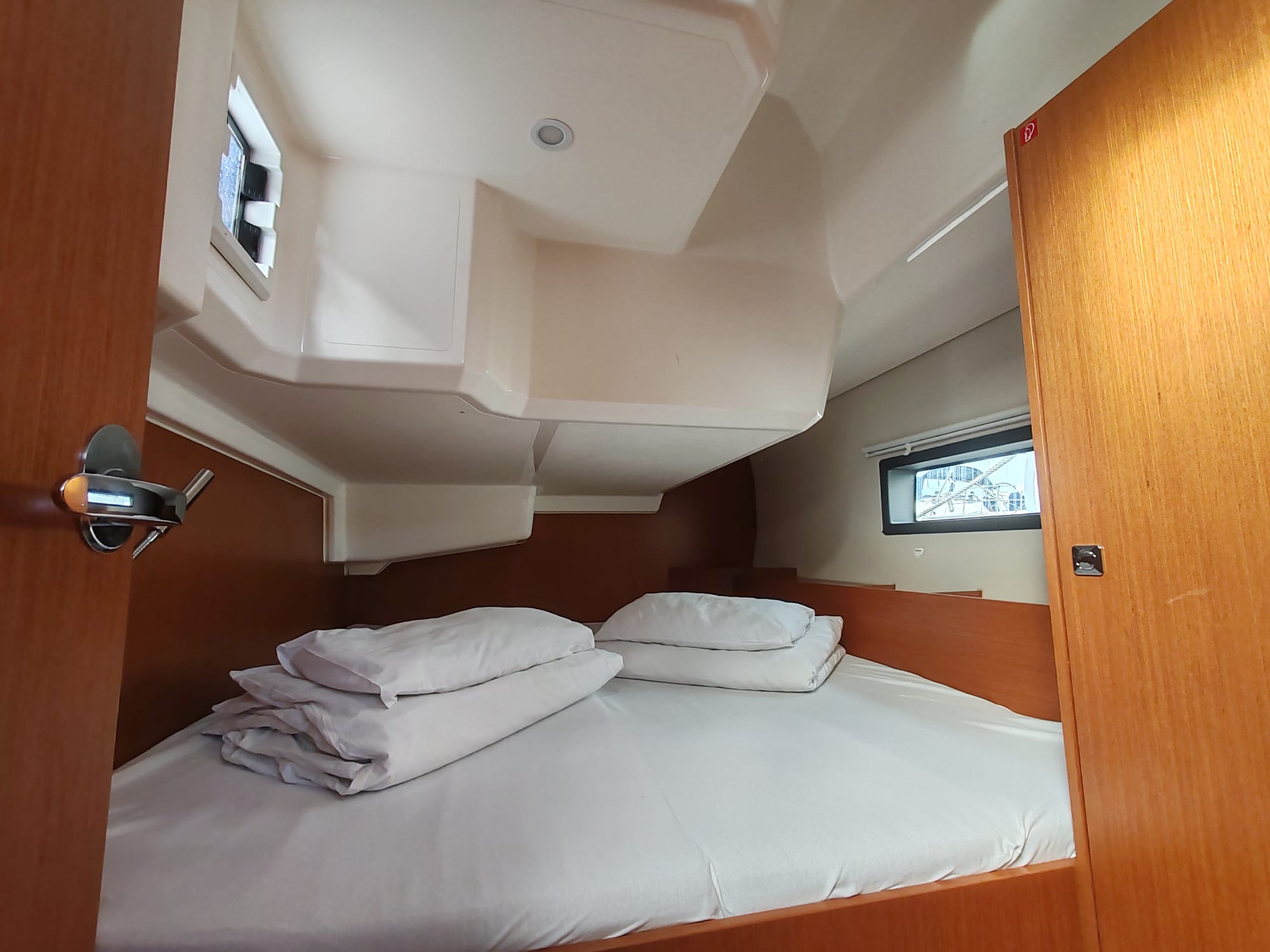 Seaduction - Sailboat in Drage