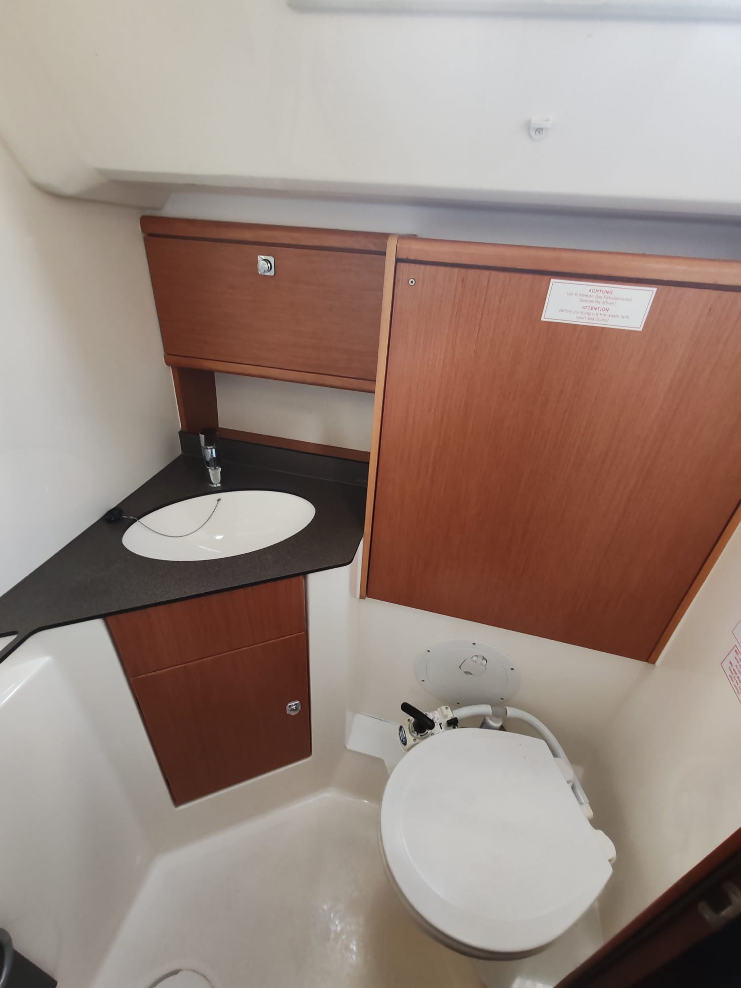 Mimas - Sailboat in Drage