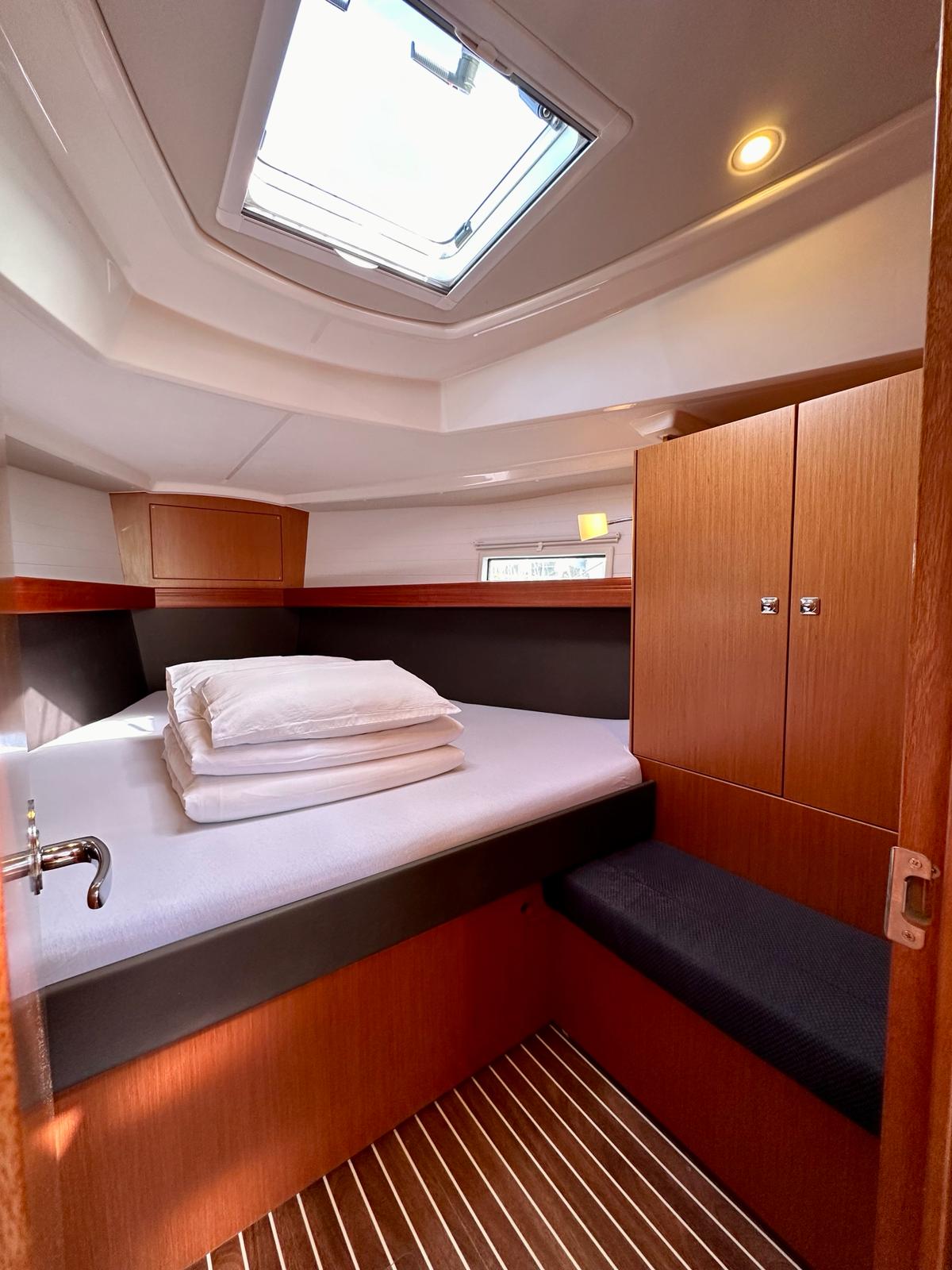 Emerald - Sailboat in Drage