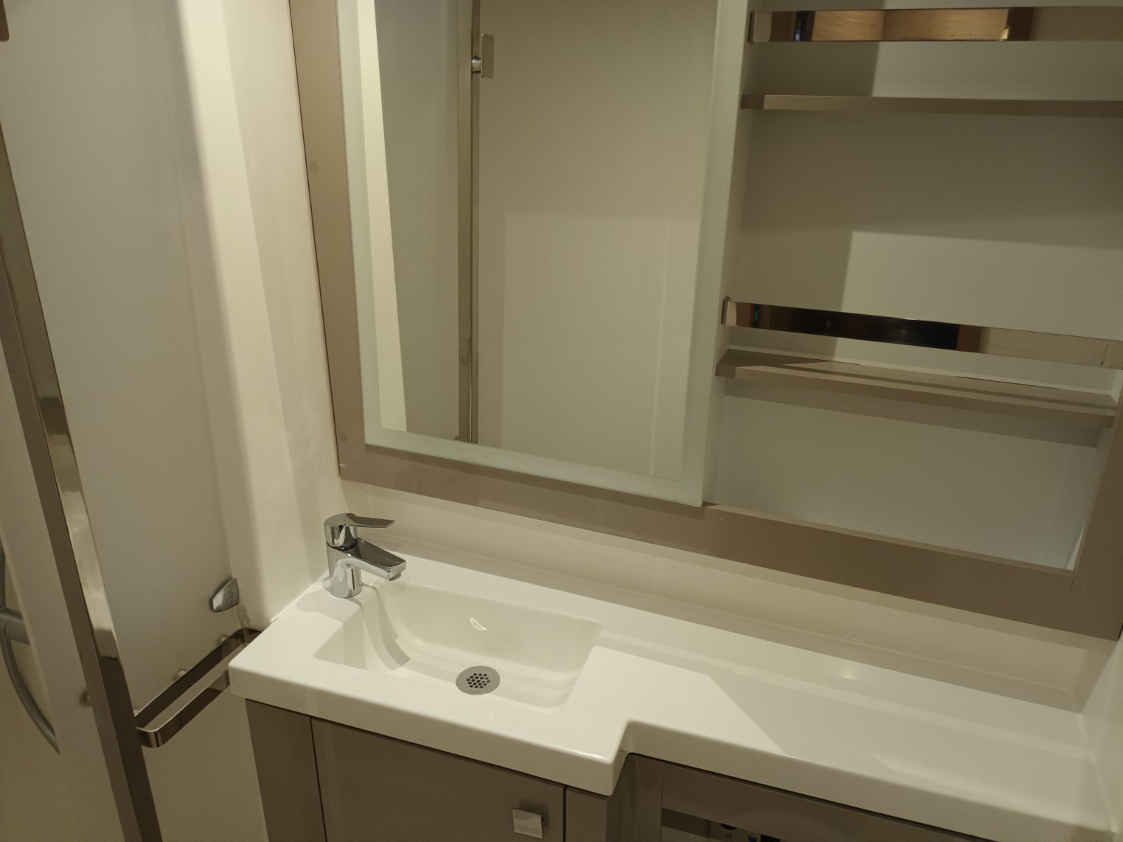 EROS - Catamaran in Alimos