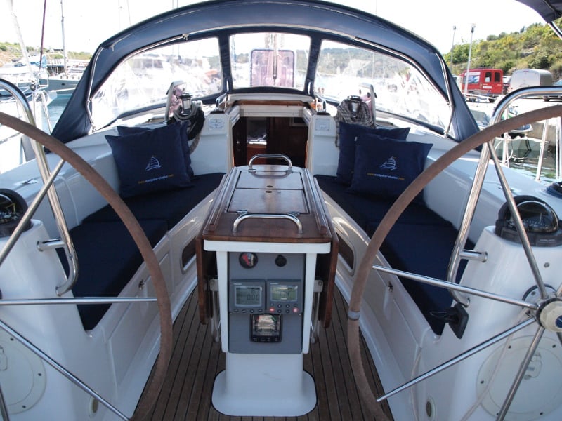 SeaGull - Sailboat in Primošten