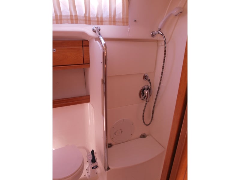 Sea King - Sailboat in Primošten