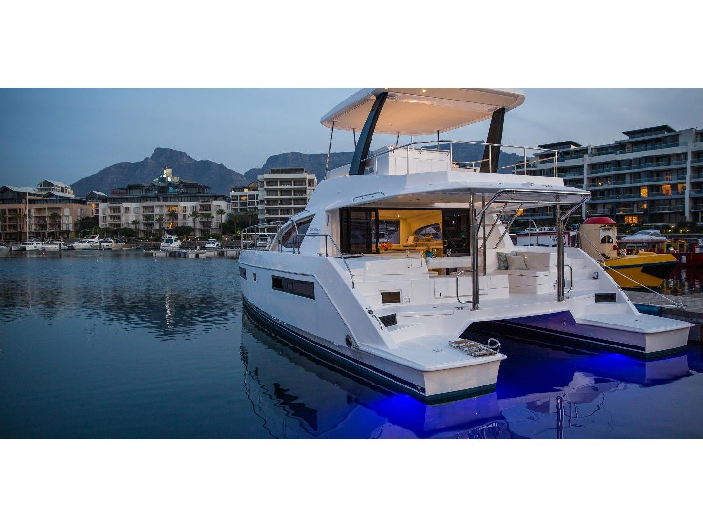 Aquaholic - Catamaran in Preveza