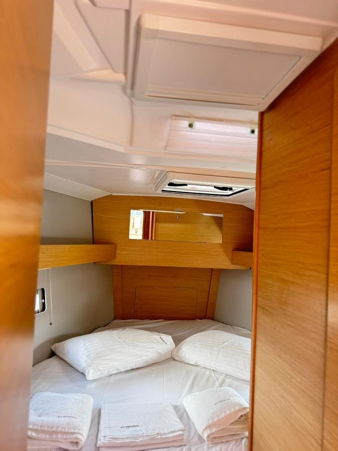 Theodora - Sailboat in Preveza