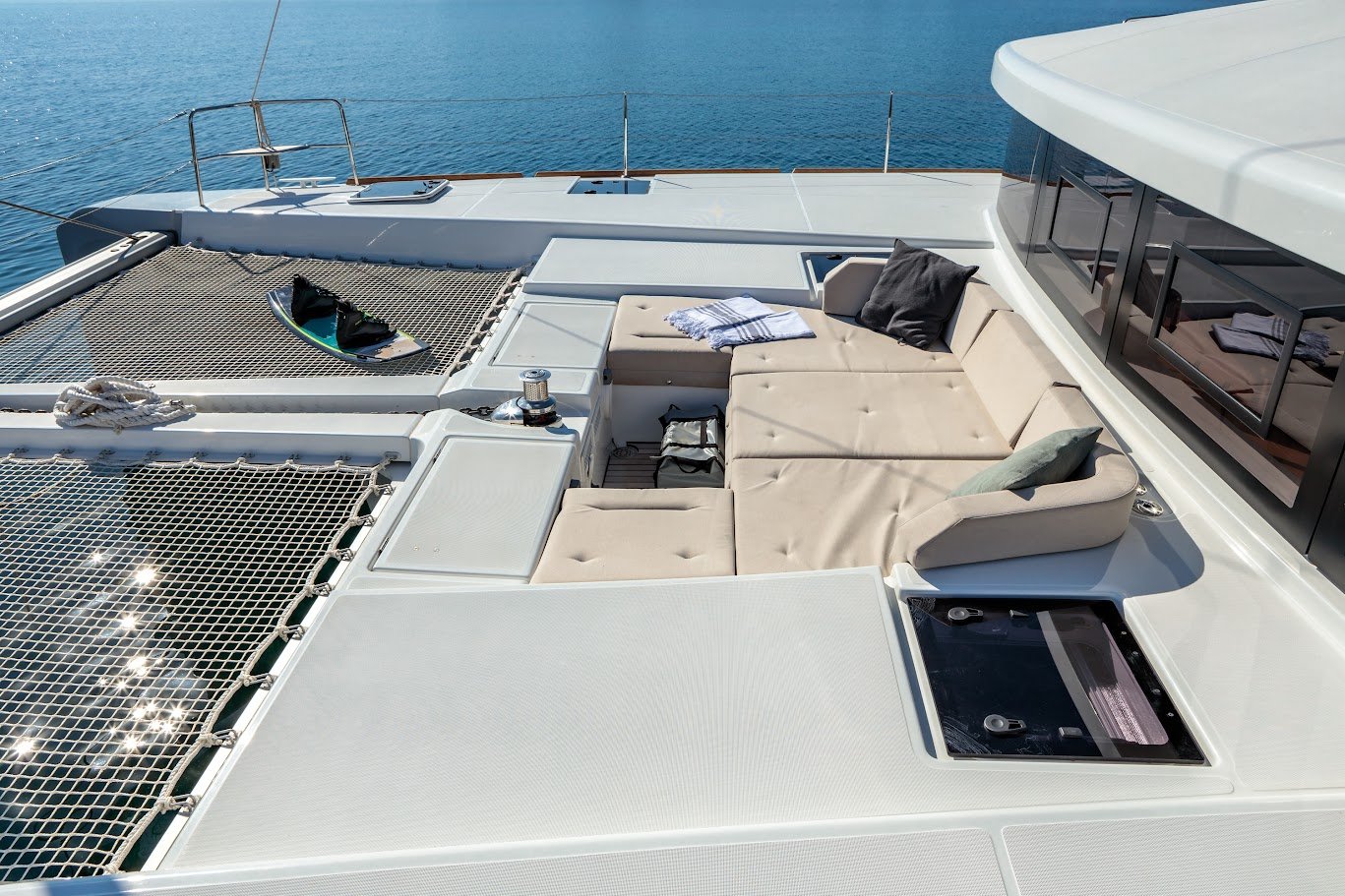 Madinina - Catamaran in Anatoliki Attiki