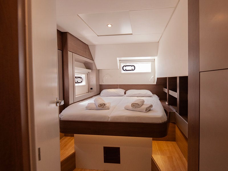 Neda - Skippered - Catamaran in Tourlos