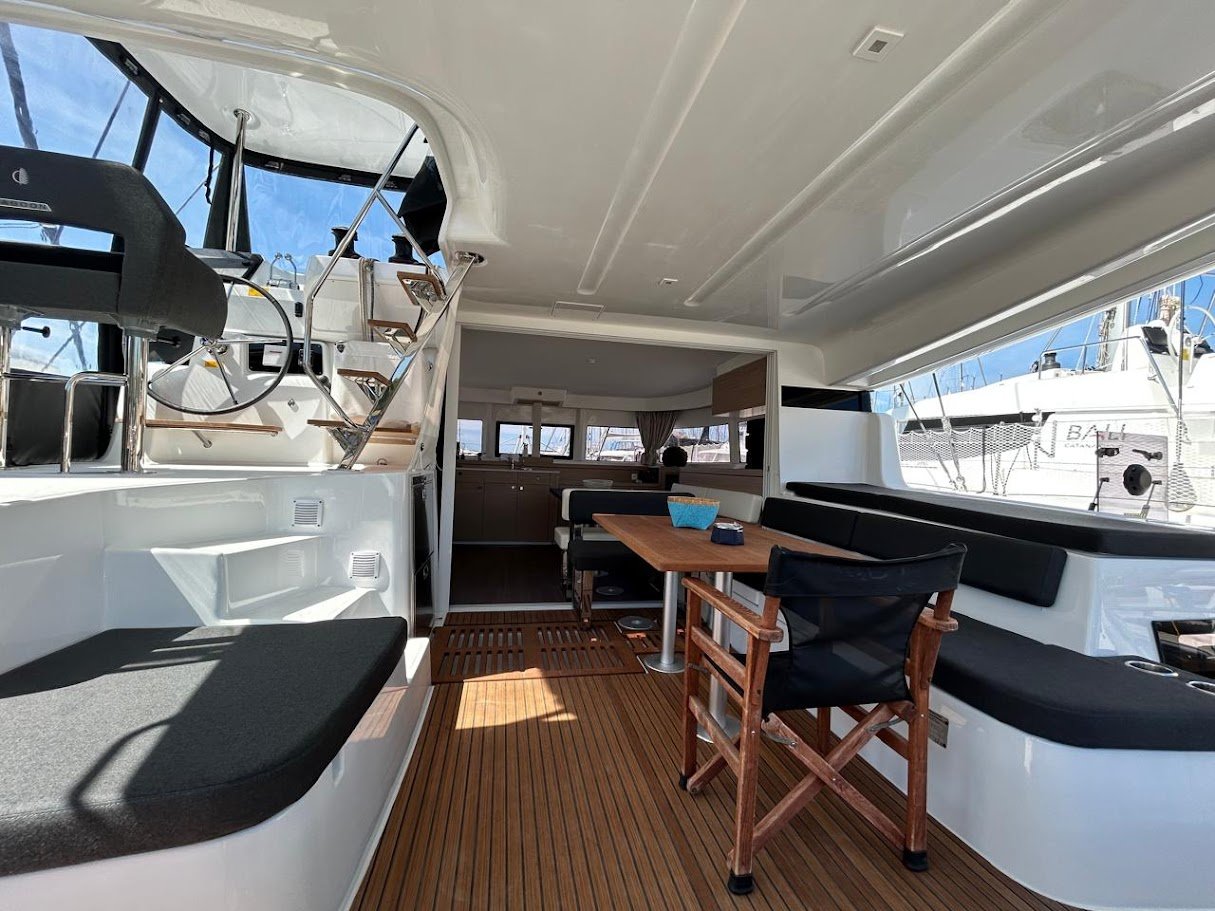 Zen 2 - Green Wave - Catamaran in Alimos