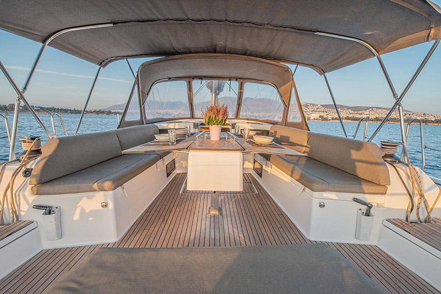 Anema - Yelkenli içinde Alimos