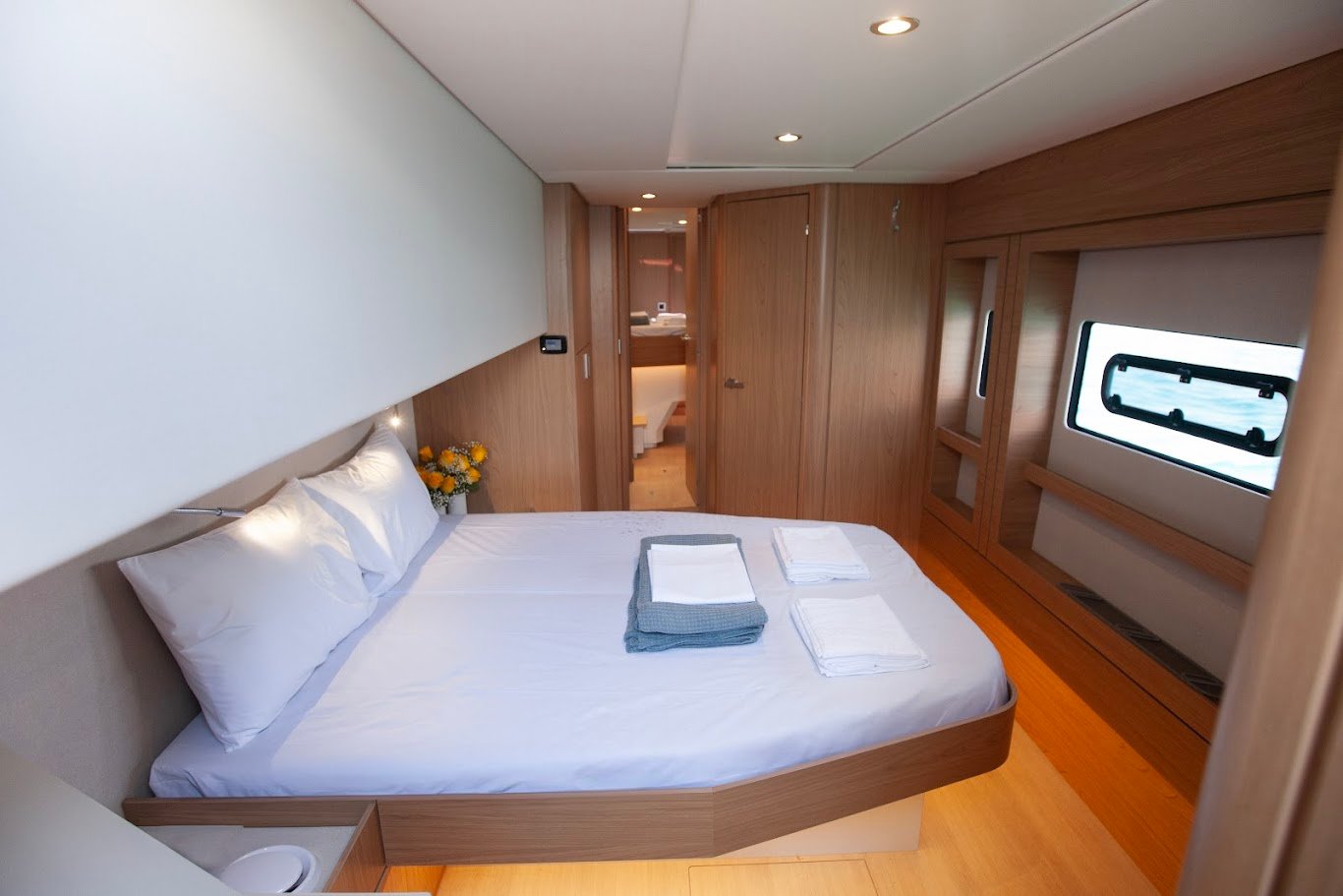 Nereid - Skippered - Catamaran in Paros