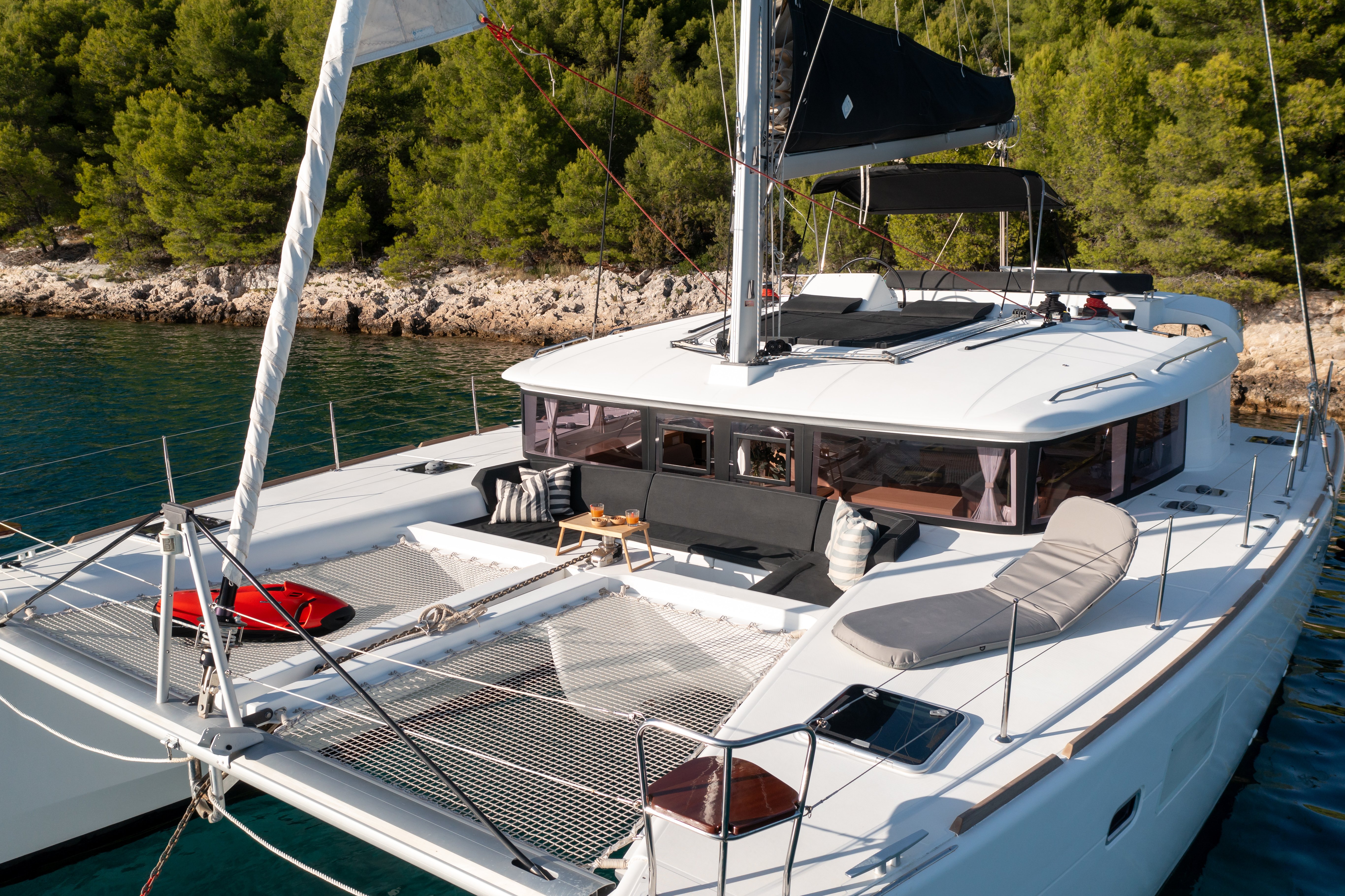 Falco - Catamaran in Jesenice