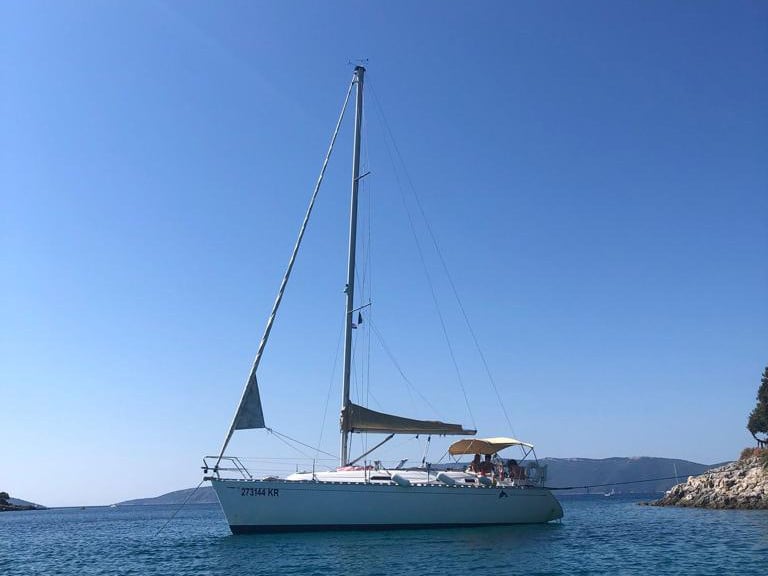 Tommy - Sailboat in Pula