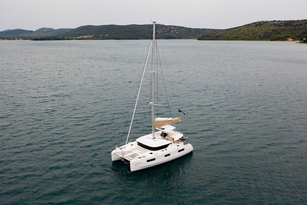 KARI - Catamaran in Šibenik
