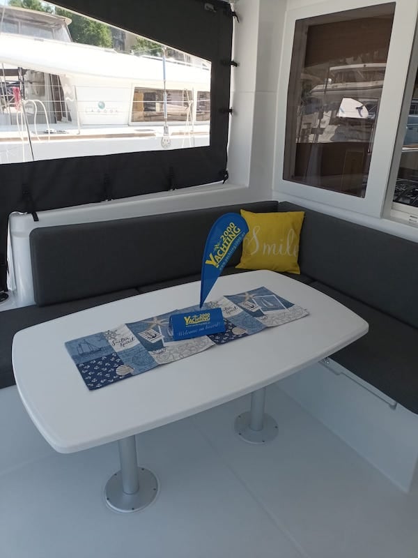 SMILE - Catamaran in Šibenik