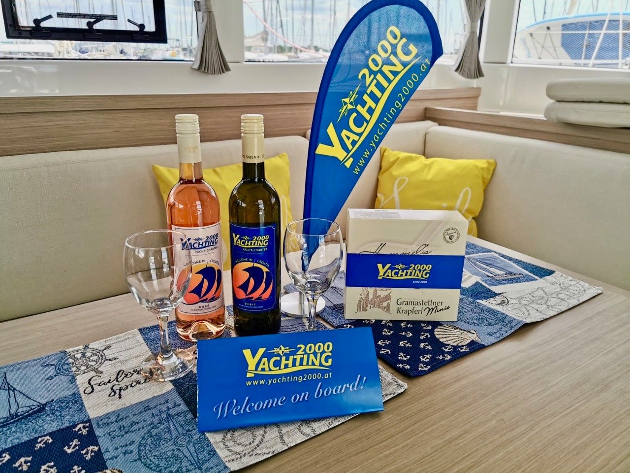 SMILE - Catamaran in Šibenik