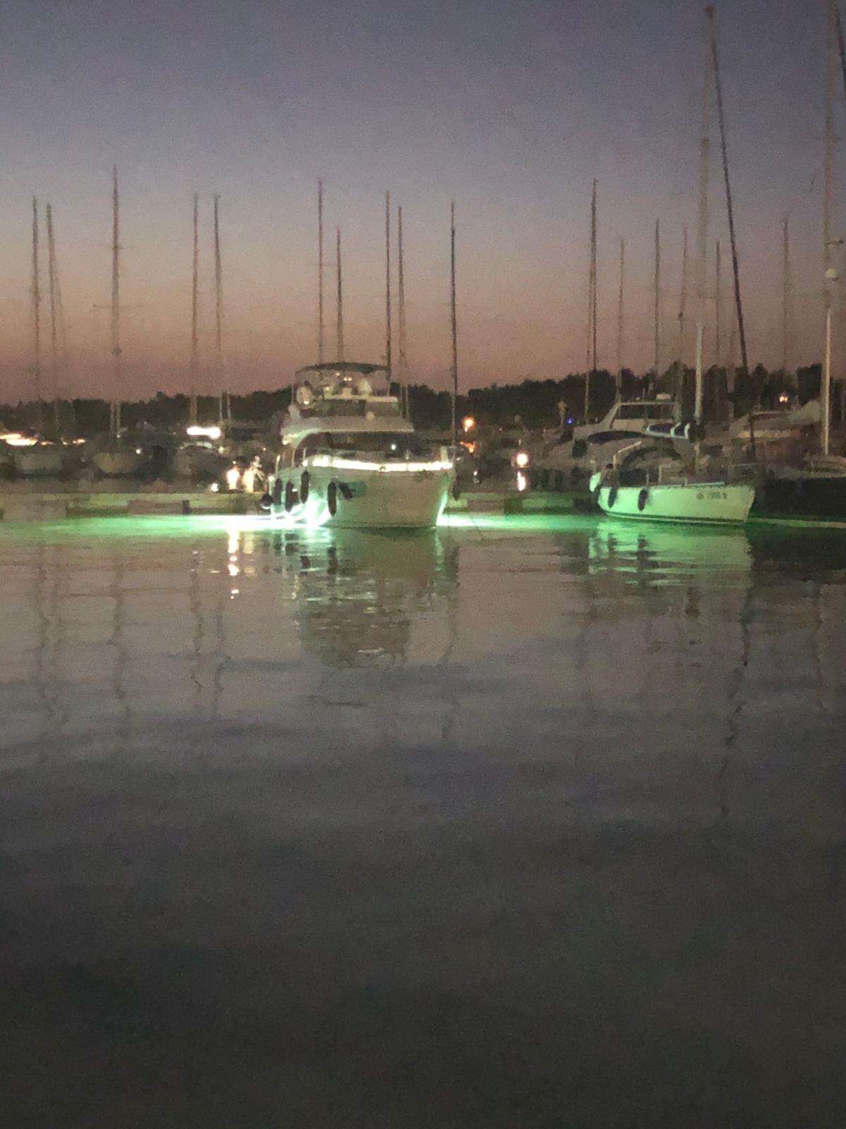 CALENI - Motor Yacht in Šibenik