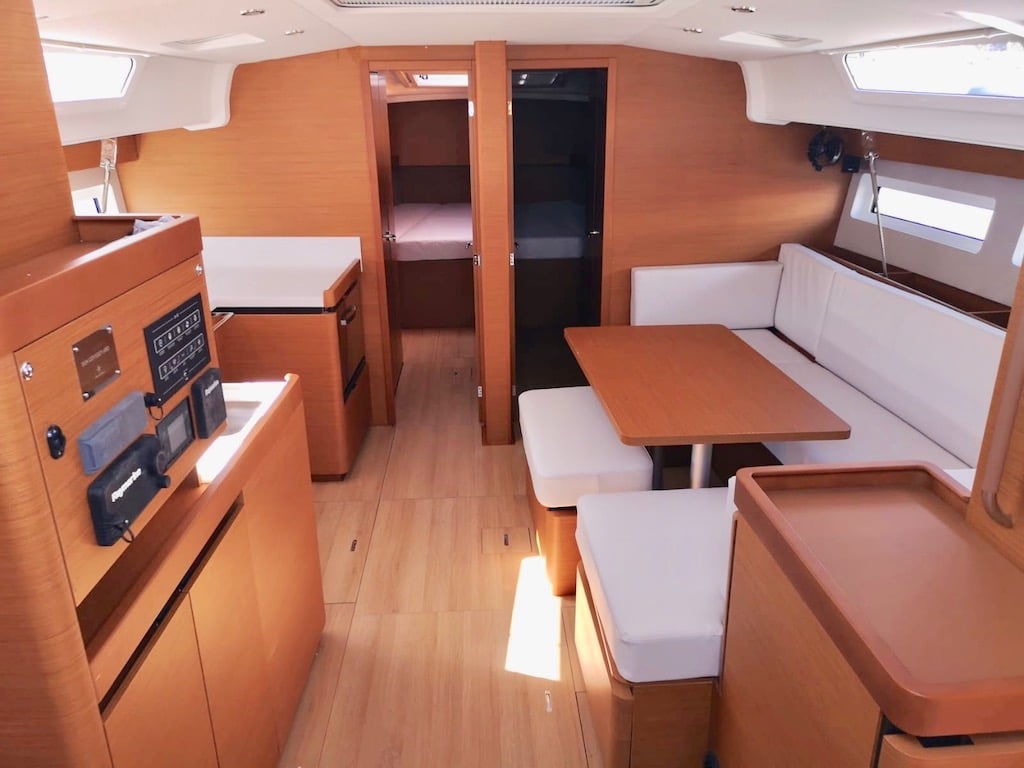 PERSIK - Sailboat in Šibenik