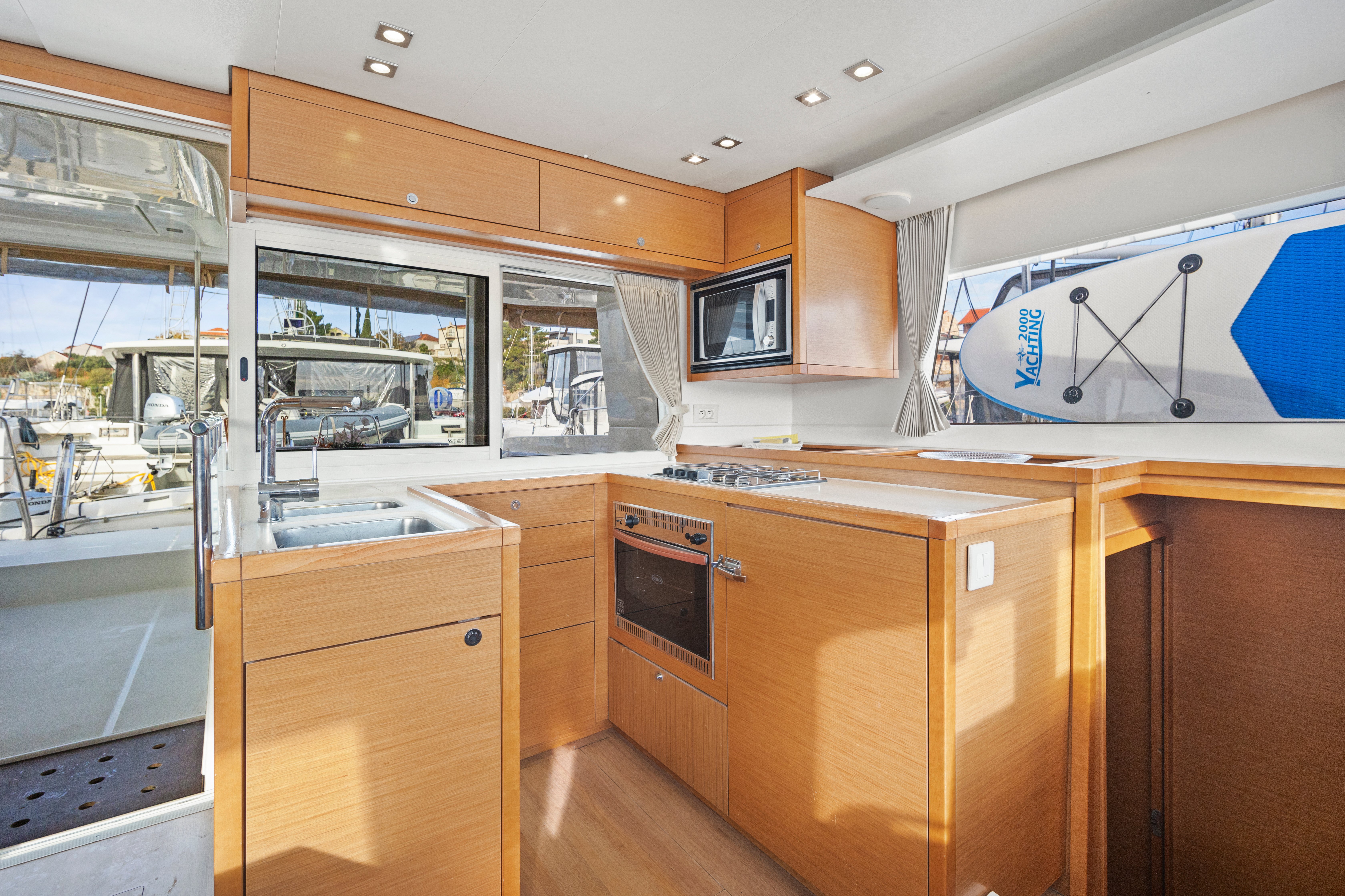 MAJESTIC - Catamaran in Šibenik