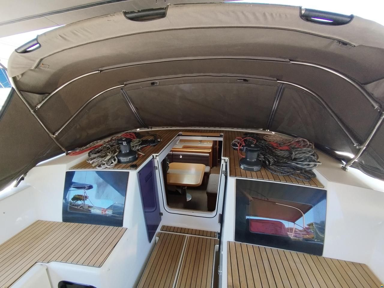 EPSILON - Sailboat in Šibenik