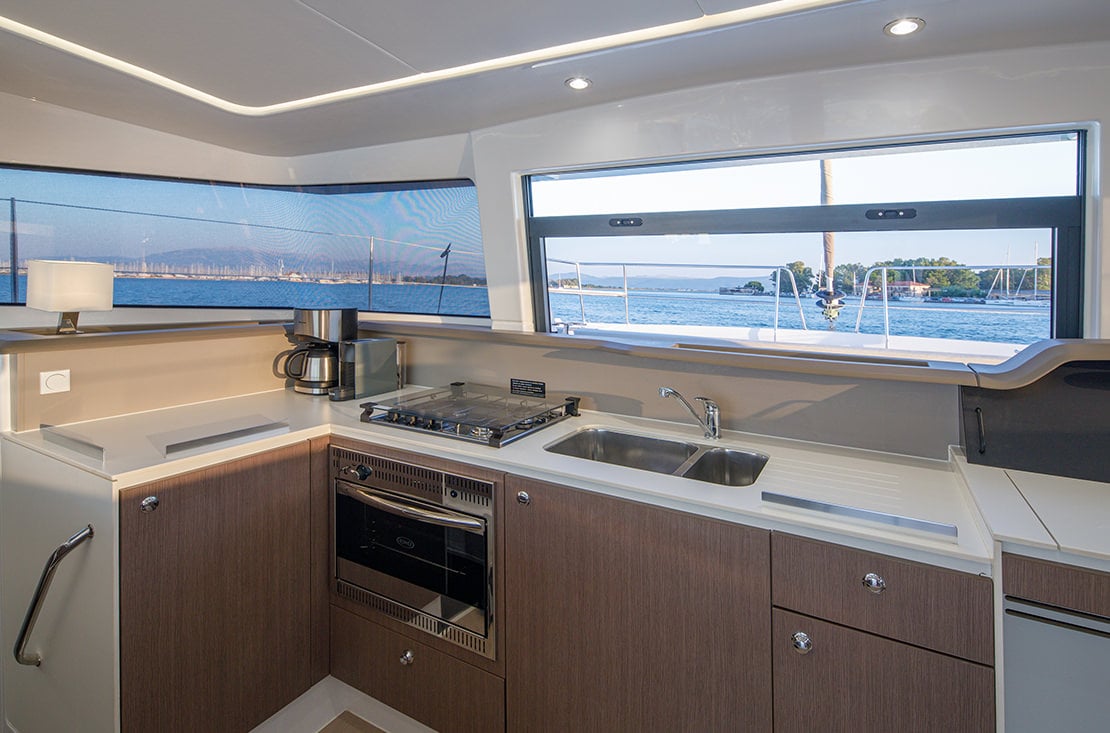 Paspartu | A/C generator watermaker - Catamaran in Etoloakarnania