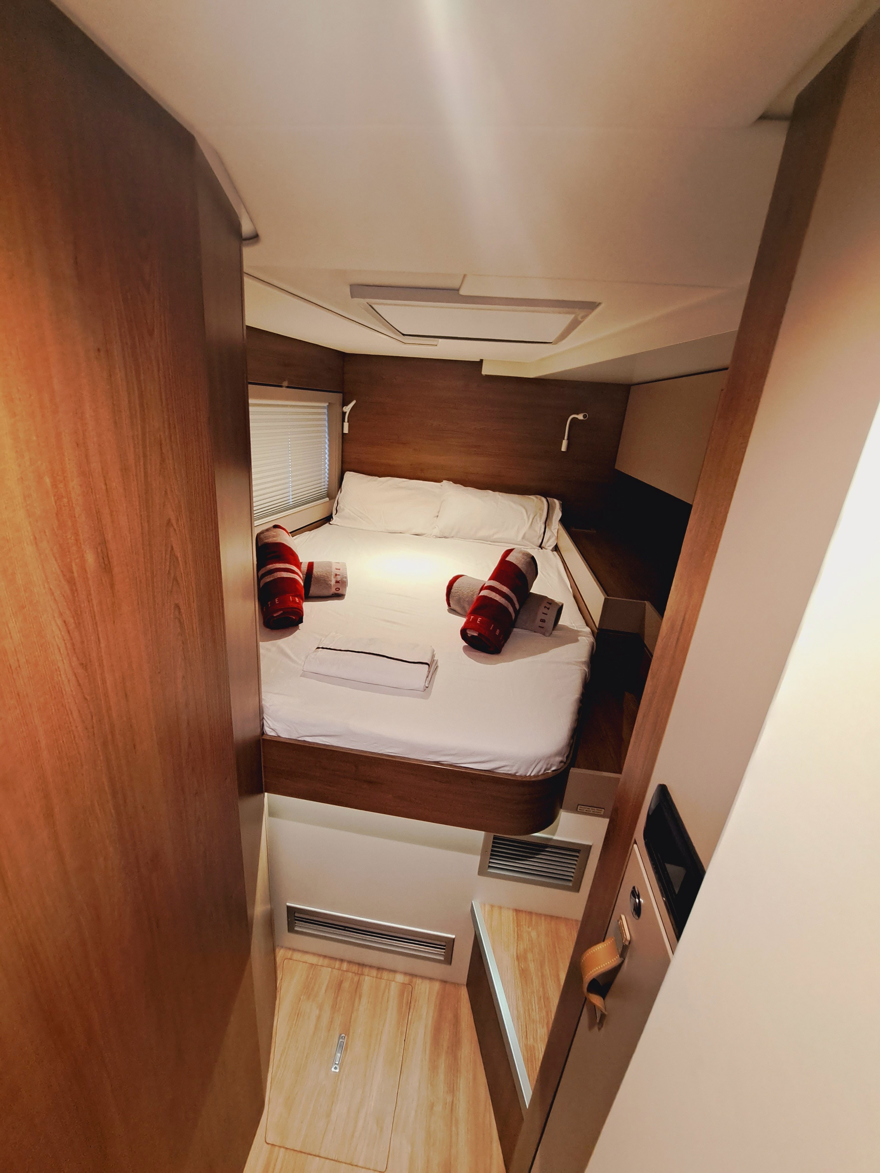 CANCELLI DEL CIELO - Catamaran in Sant Antoni de Portmany