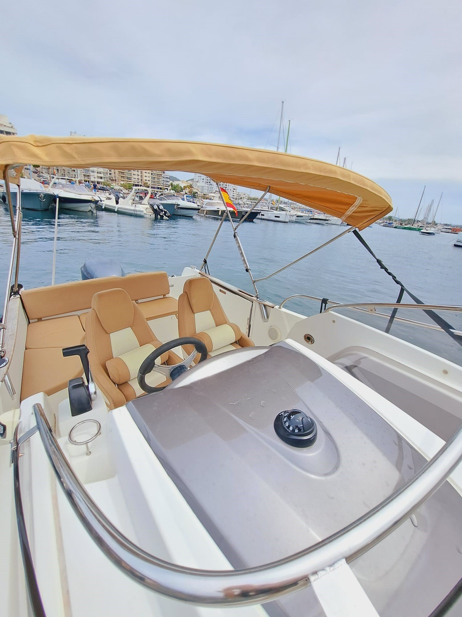 CORRECAMINOS BEEP BEEP - Motor Yacht in Sant Antoni de Portmany