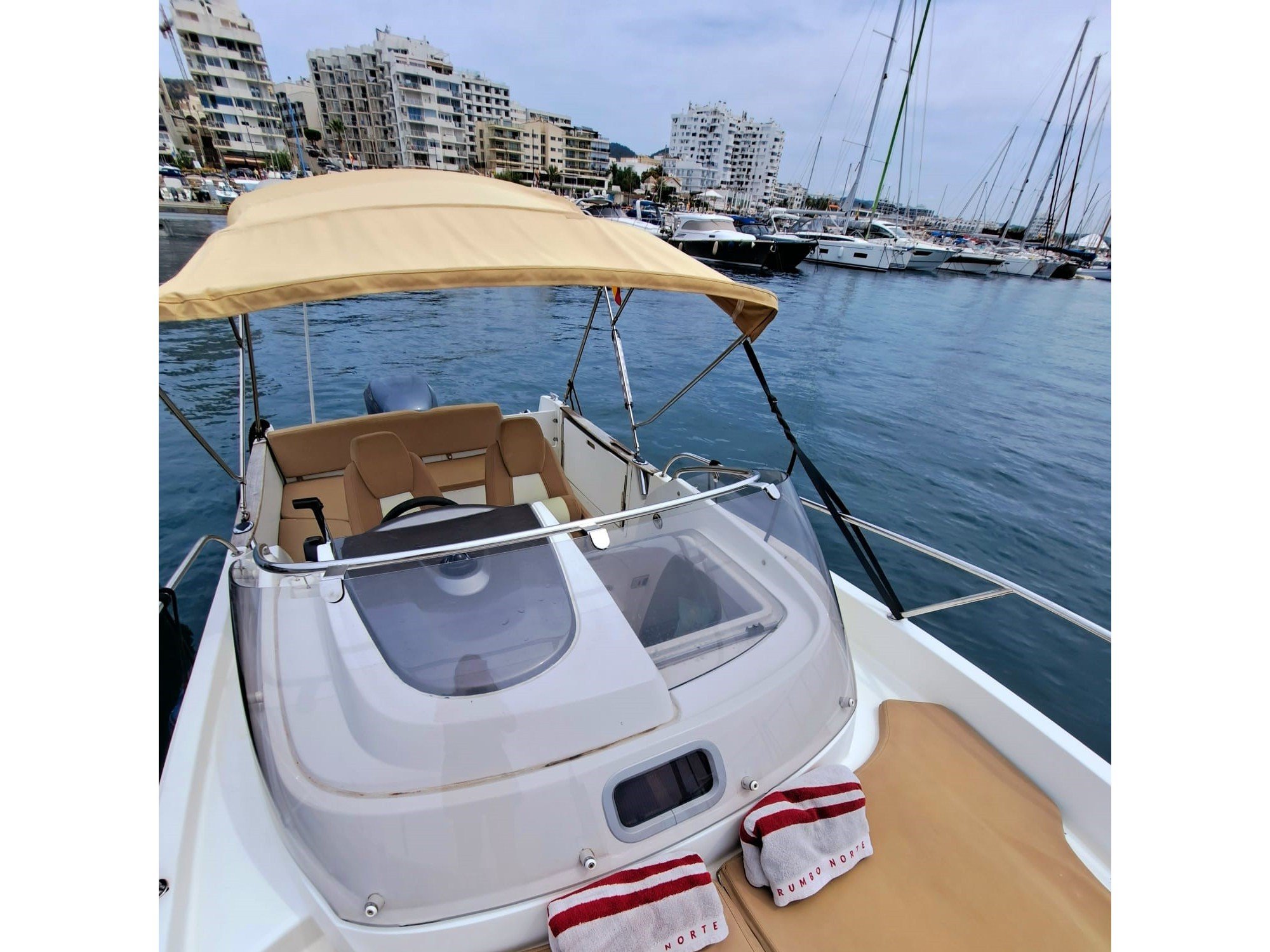 CORRECAMINOS BEEP BEEP - Motor Yacht in Sant Antoni de Portmany
