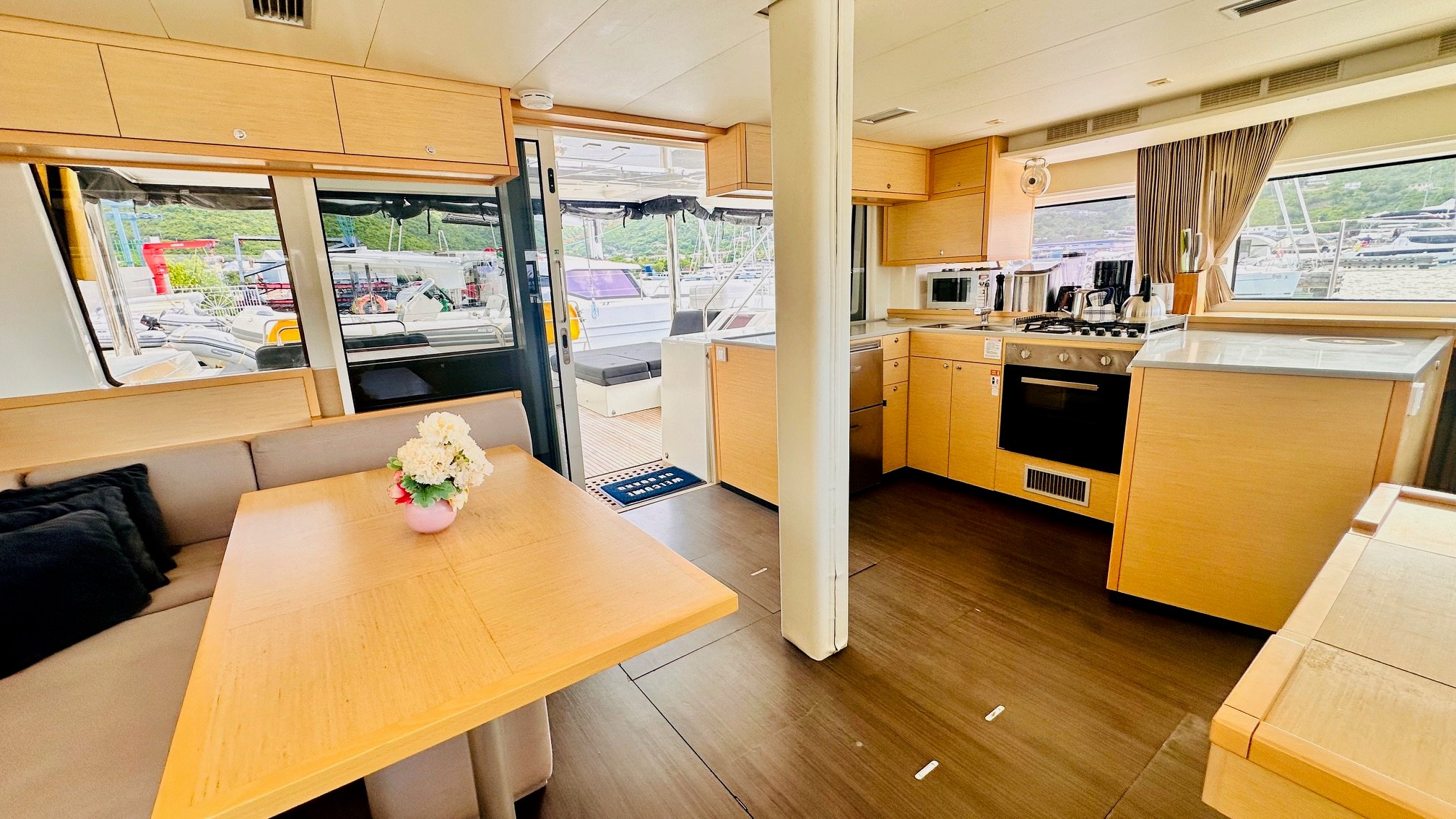 LA DOLCE VITA - Catamaran in Sant Antoni de Portmany