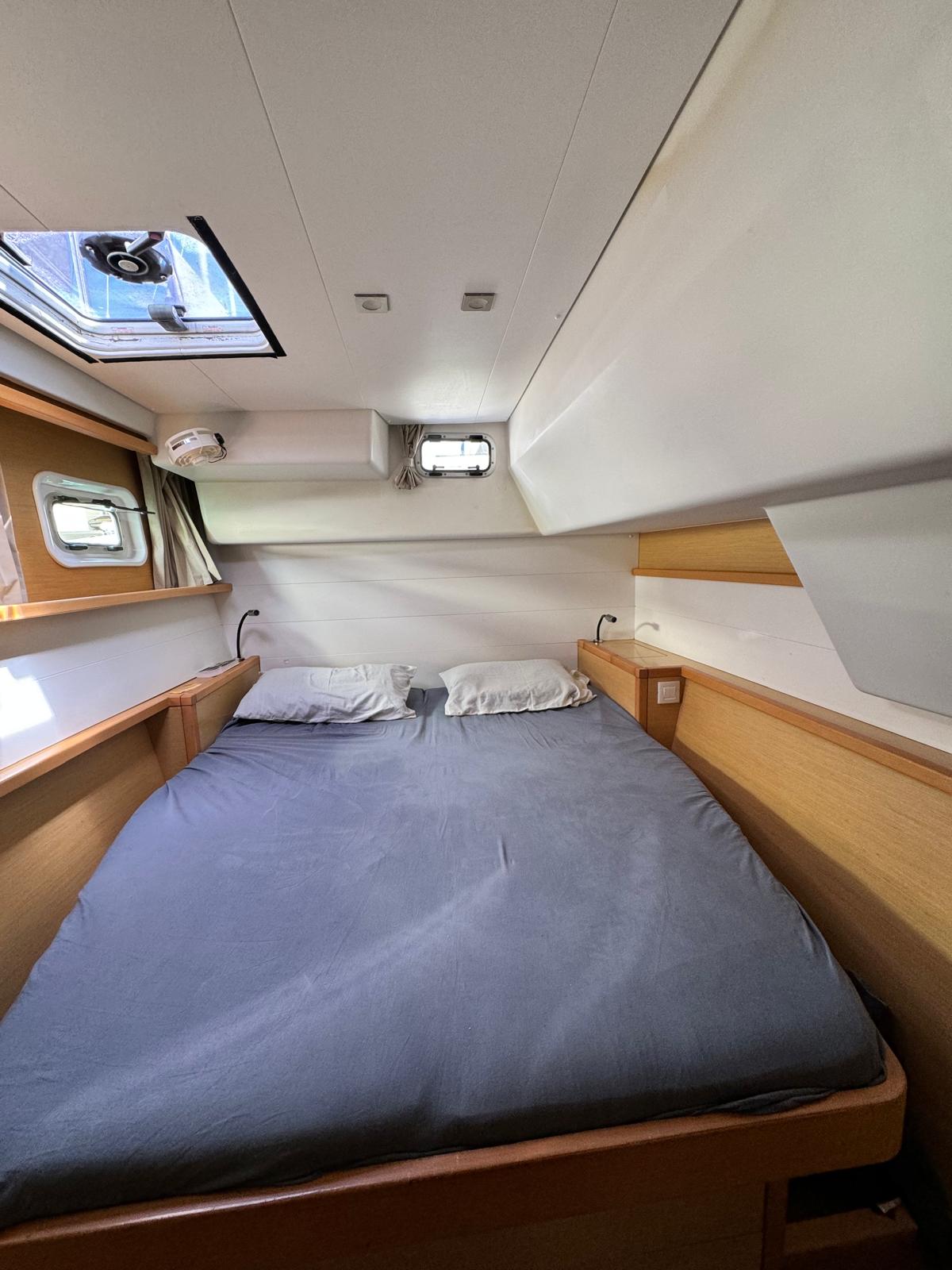 ZIL SEASHELL - Catamaran in Providence