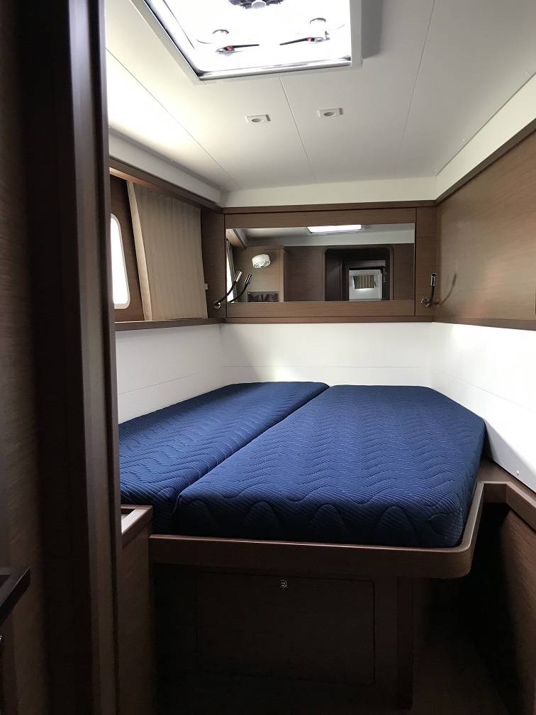 Remire - Catamaran in Providence