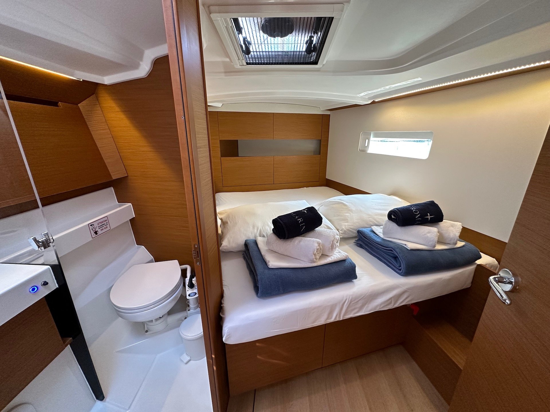 Wind Kiss - Sailboat in Komolac