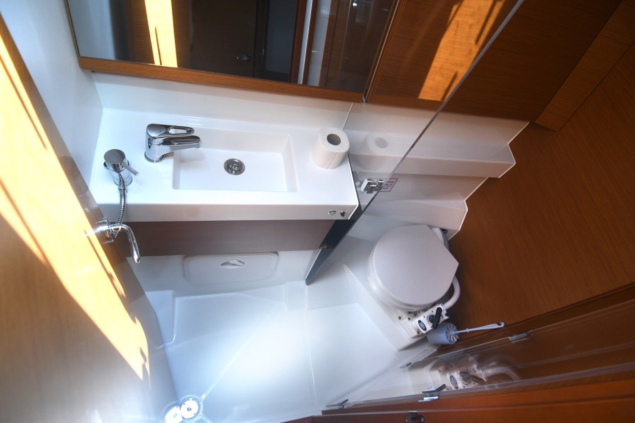 Signum Bravo - Sailboat in Komolac