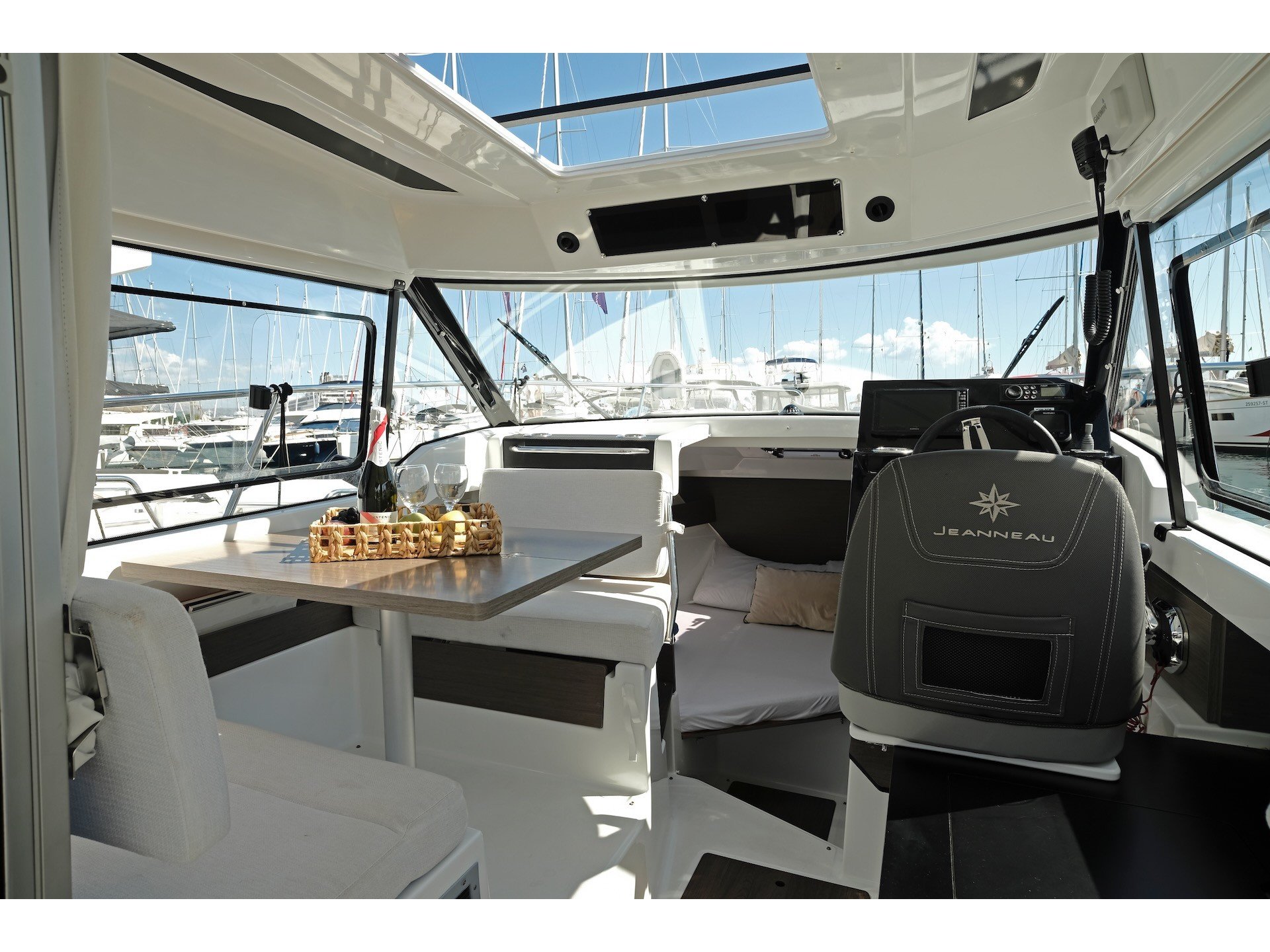 Nina - Motor Yacht in Split