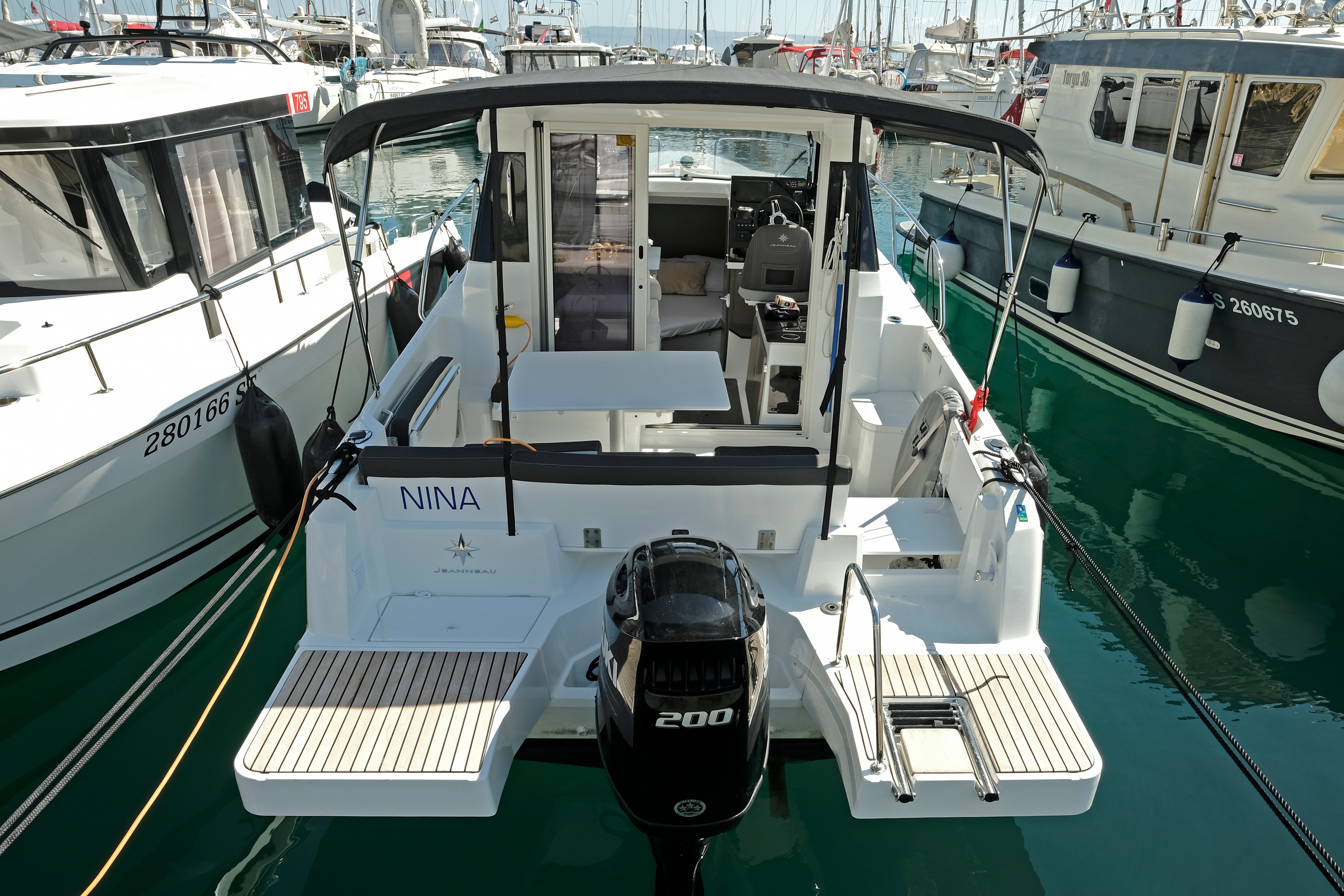 Nina - Motor Yacht in Split