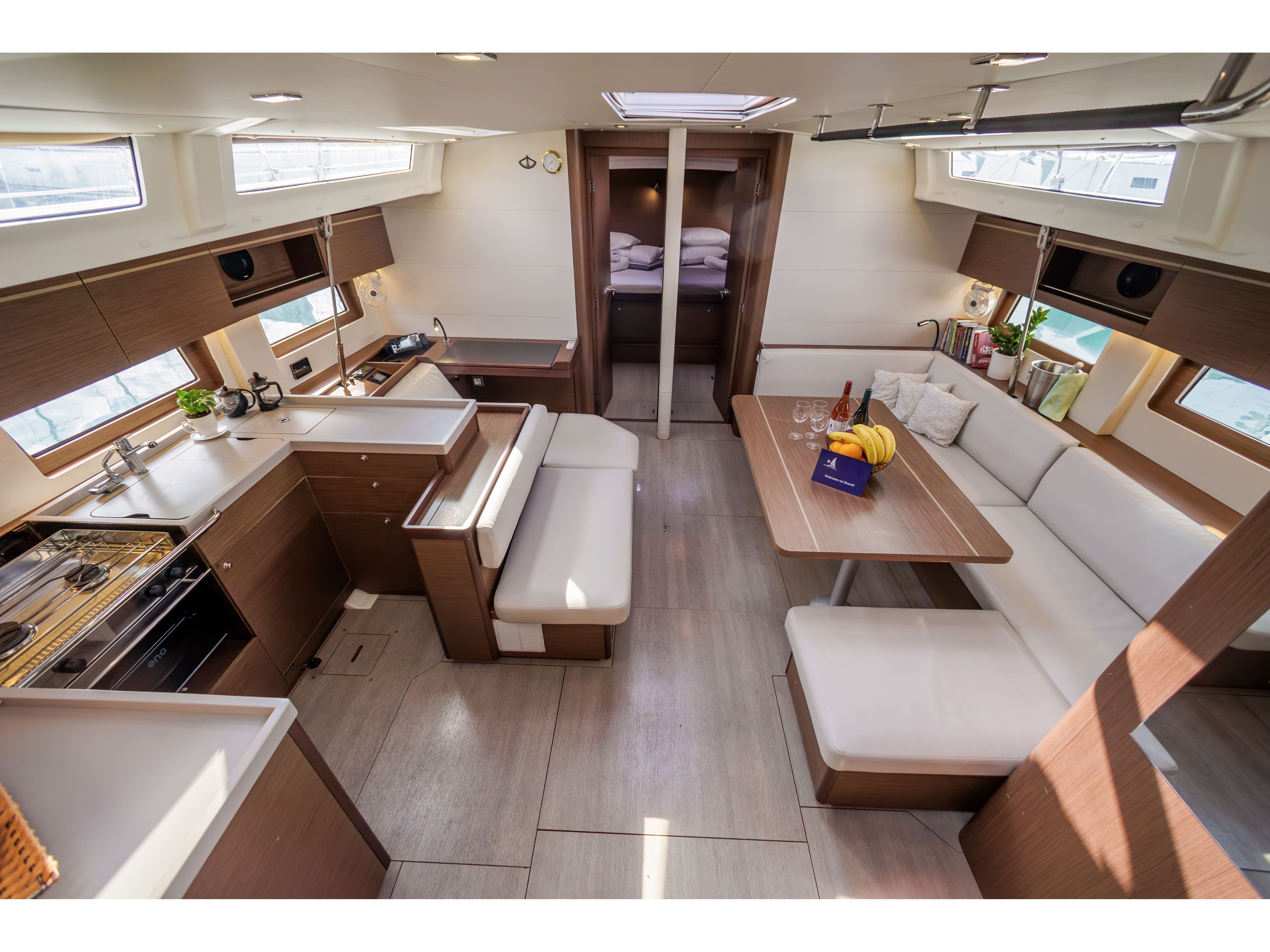 Promitheas - Sailboat in Alimos