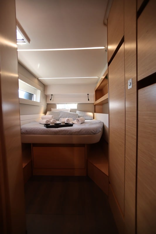 Sithonia - Catamaran in Alimos