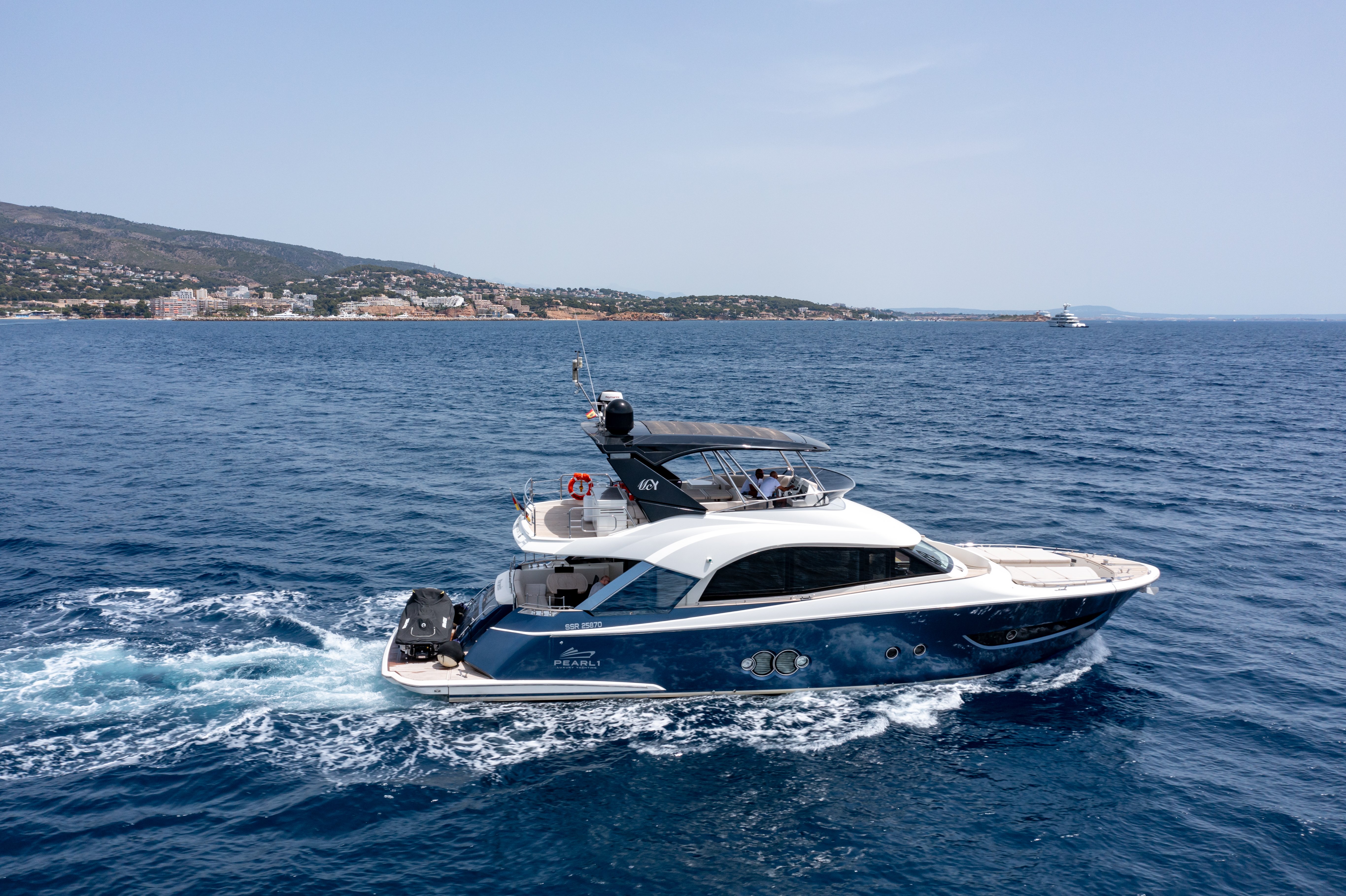 Five weeks - Motor Yacht in Castellammare di Stabia