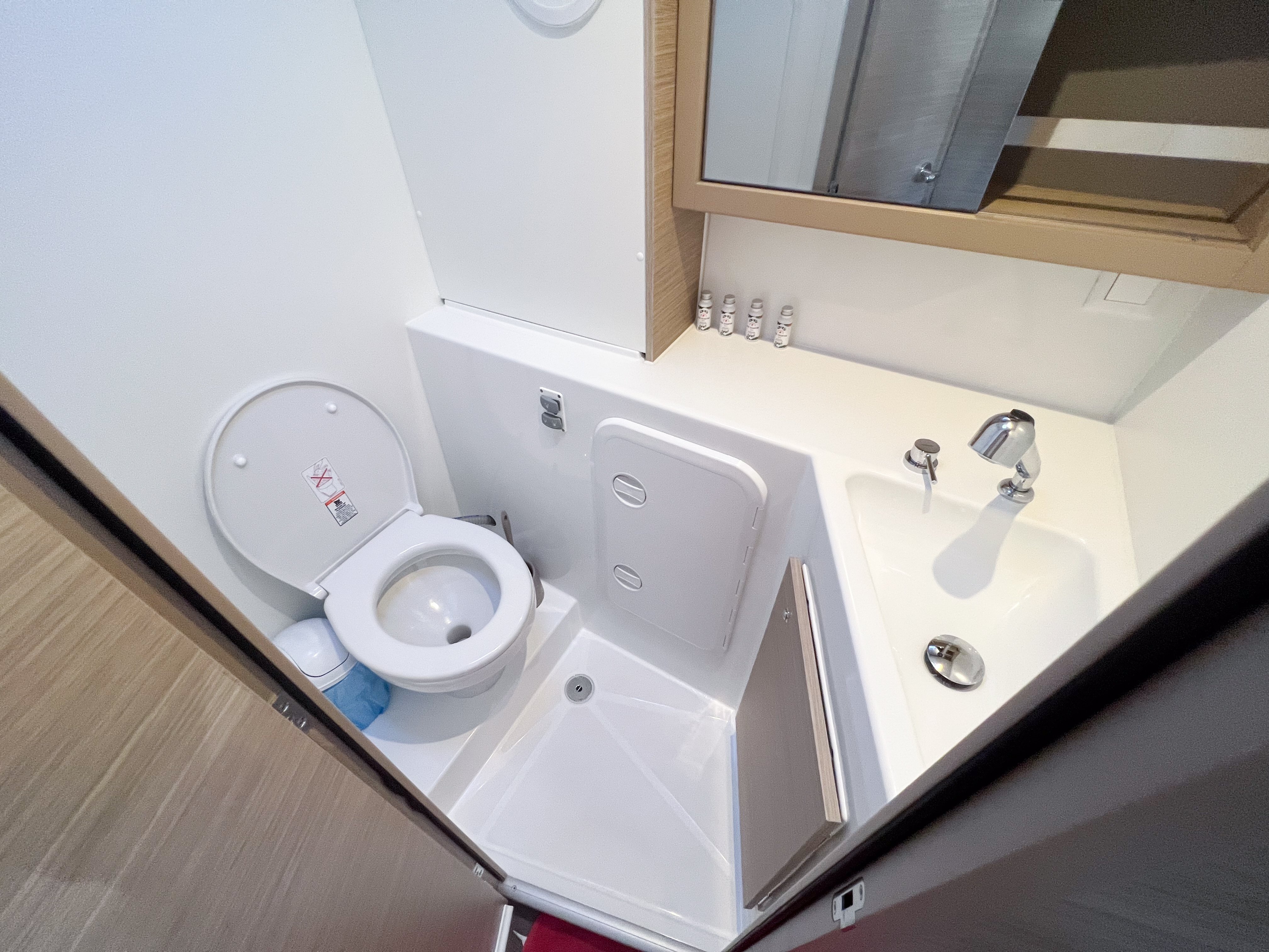 Poe Hina - Catamaran in Papeete