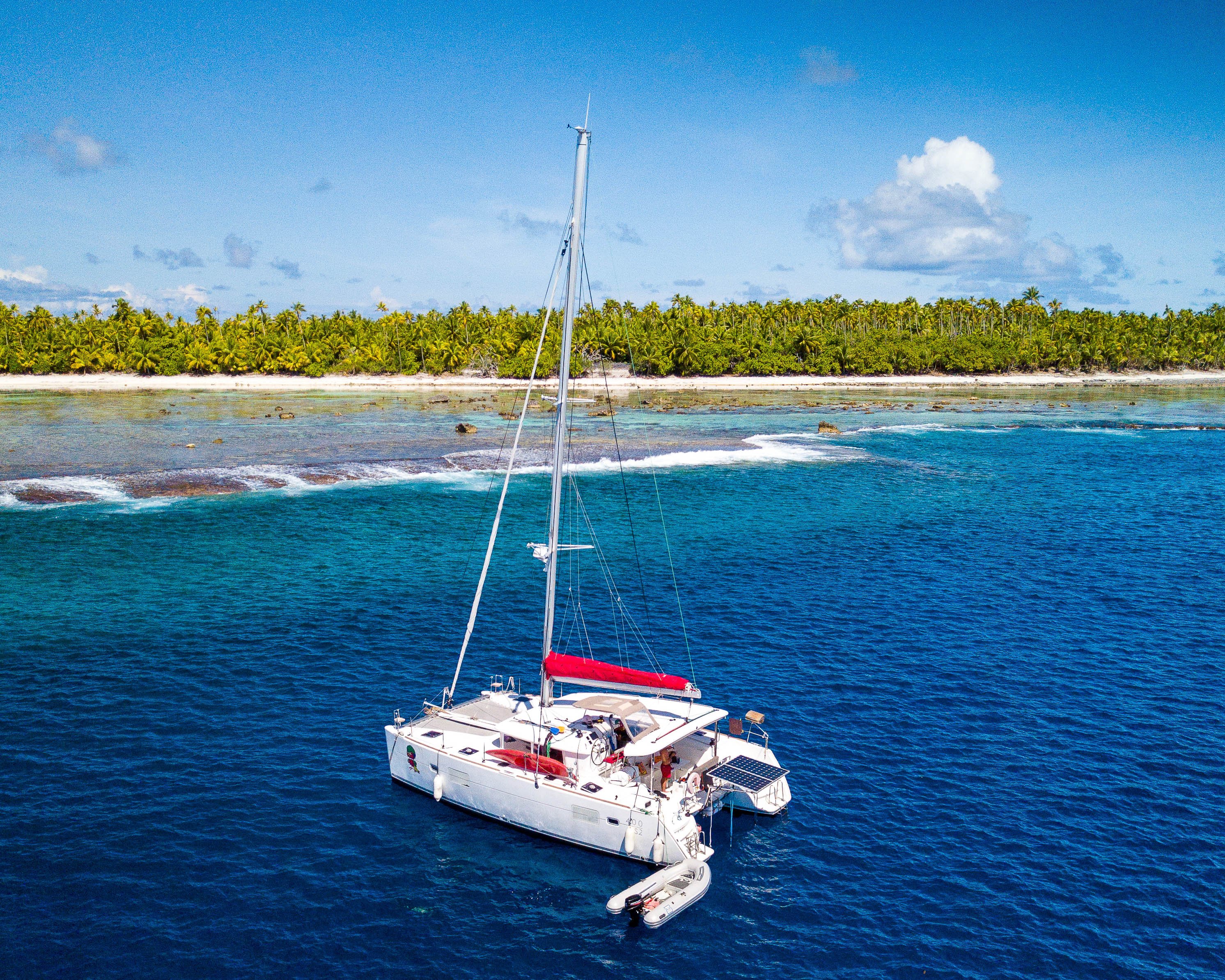Poe Reva - Catamaran in Papeete