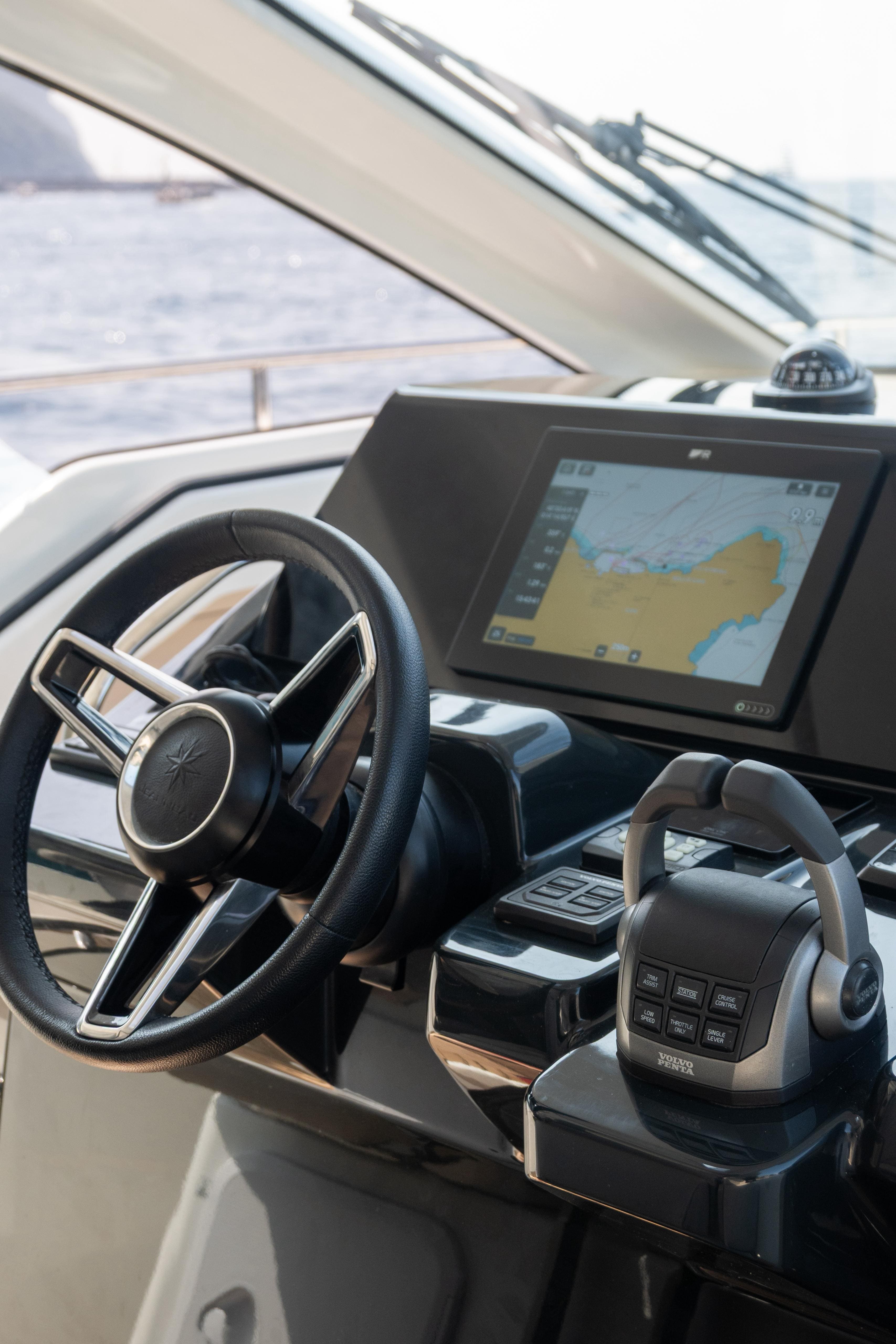 The Beginning - Motor Yacht in Amalfi