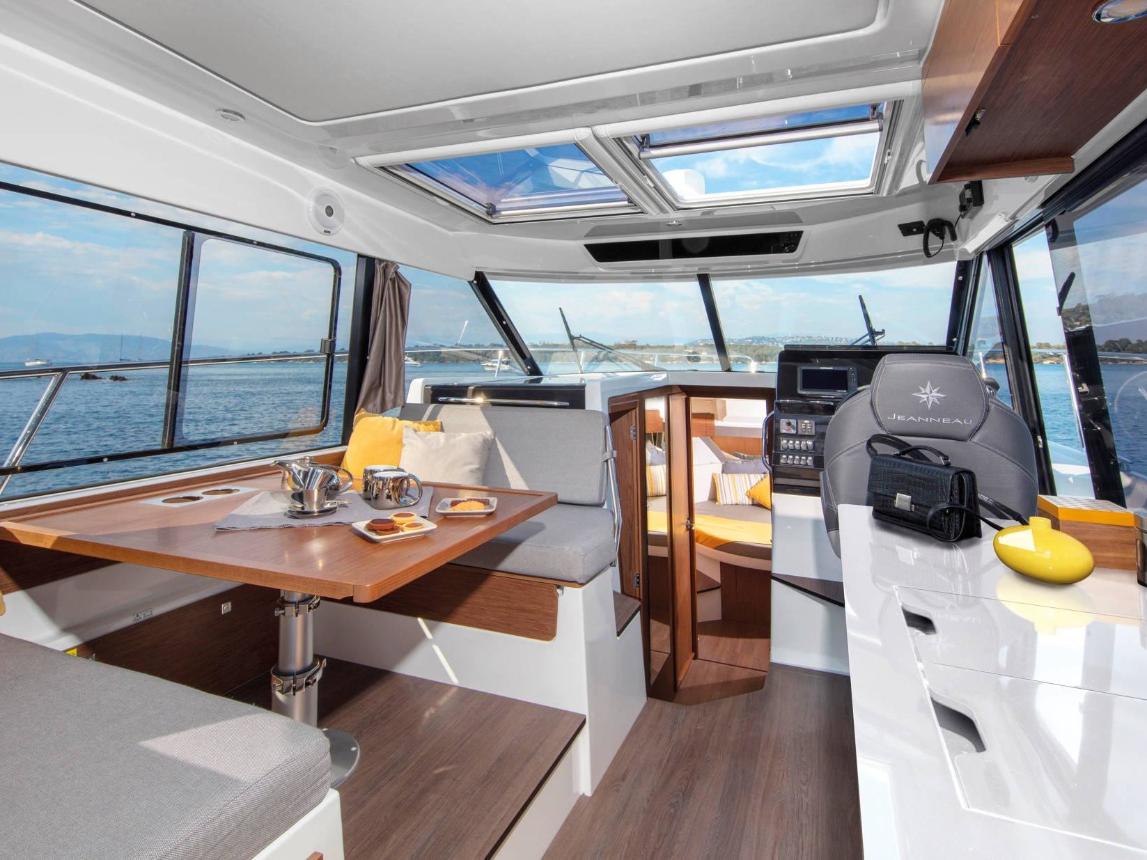 Hera II - Motor Yacht in Baia