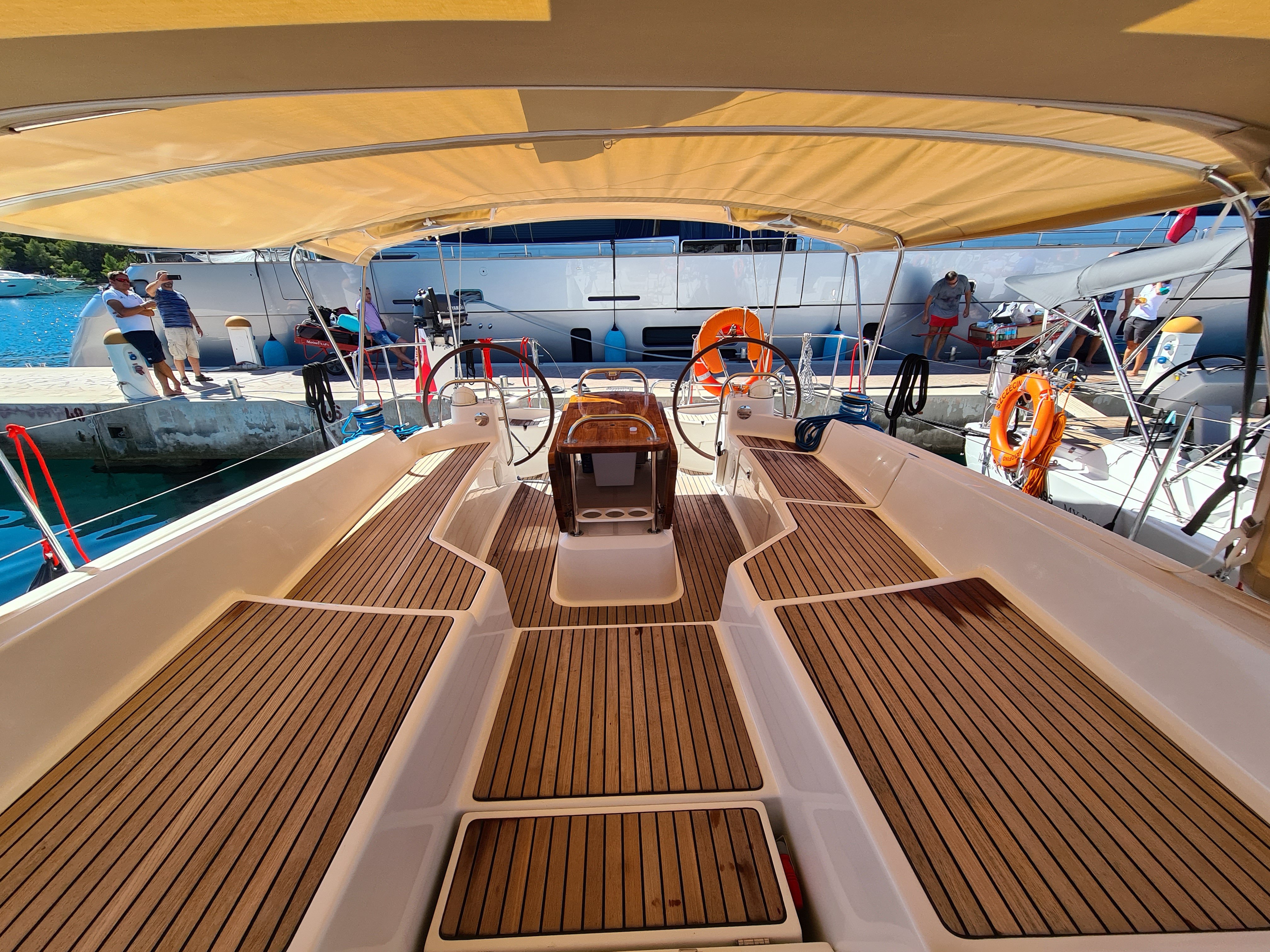 MAKEMO - Sailboat in Rogoznica