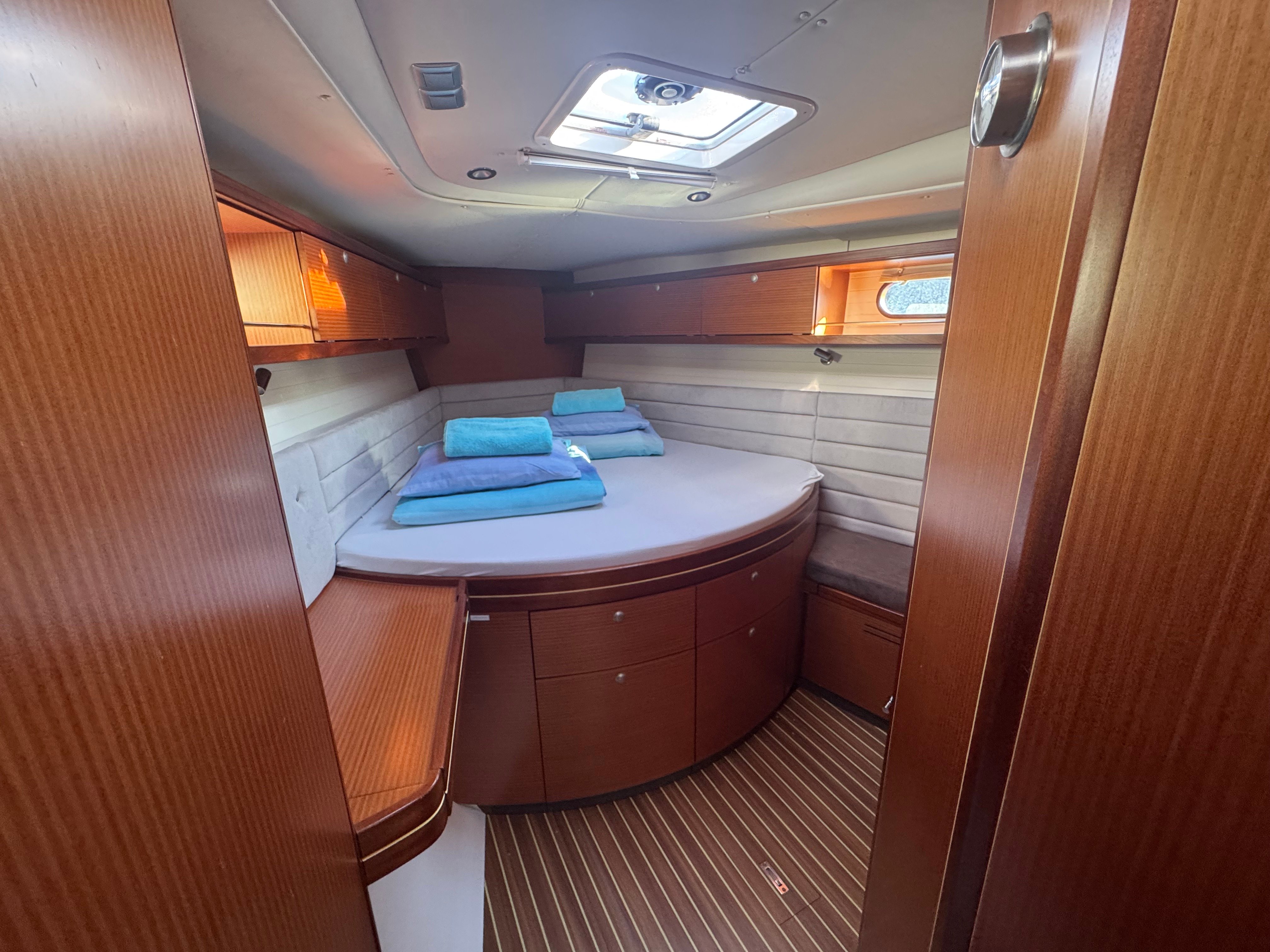 Team Adventure - Sailboat in Rogoznica