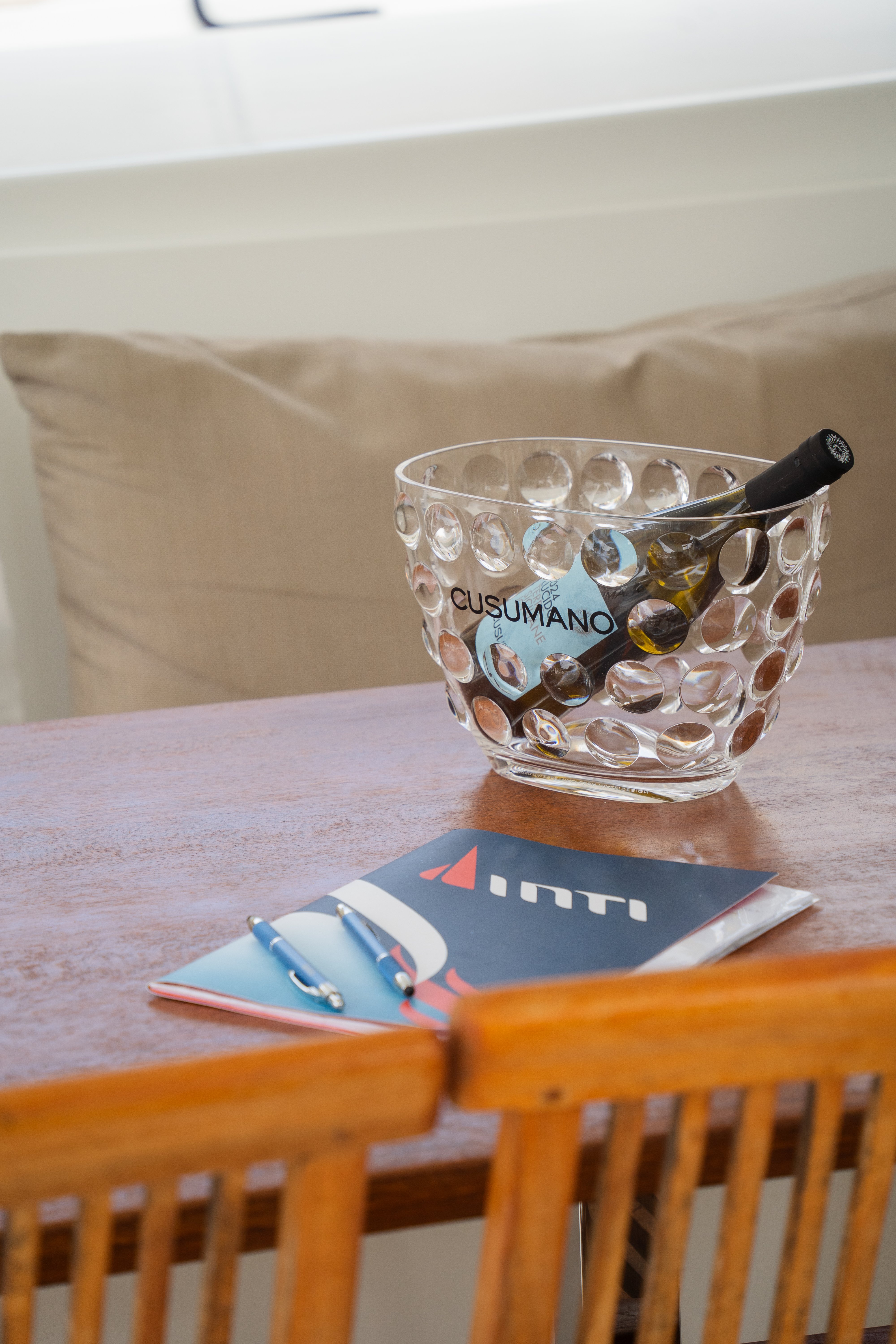 Isla - Catamaran in Castellammare del Golfo