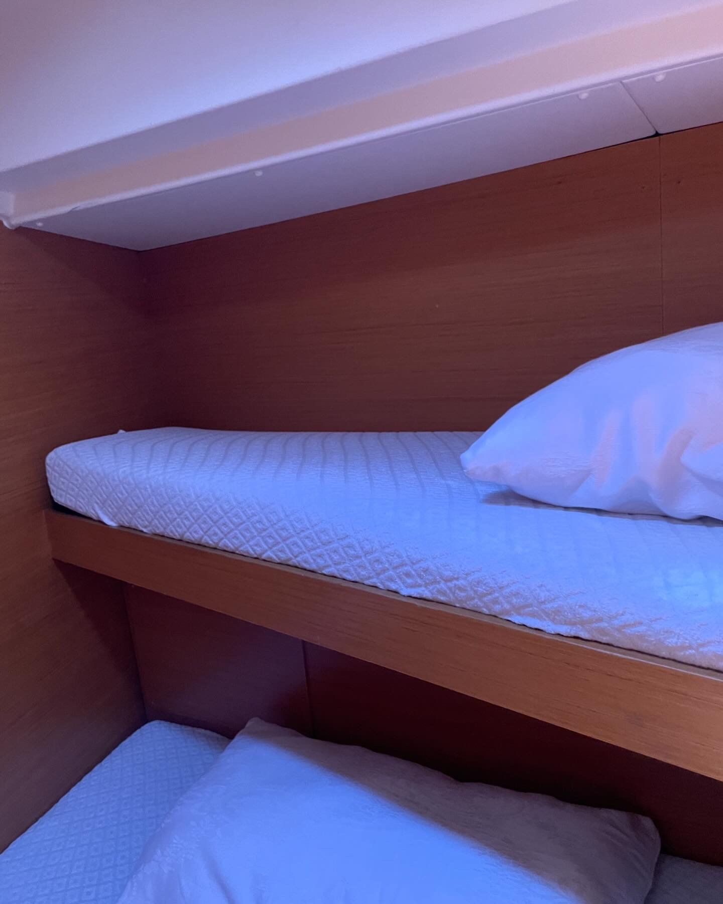 Olga - Sailboat in Salerno