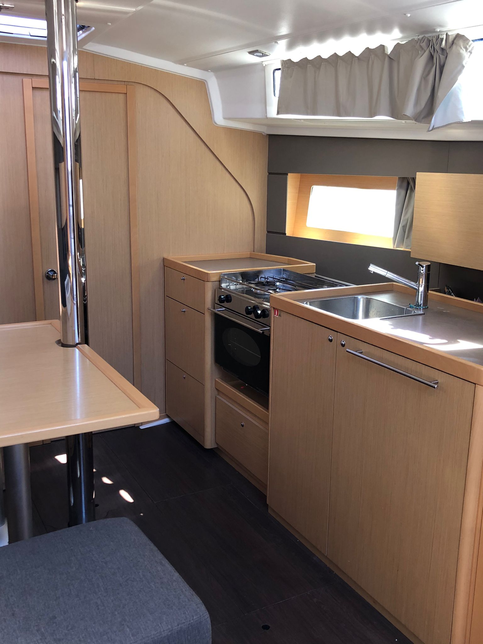 Amaral - Sailboat in Salerno