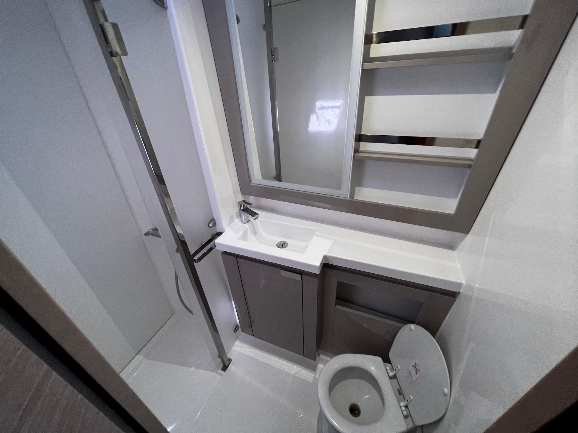 Angie - Catamaran in Bibinje